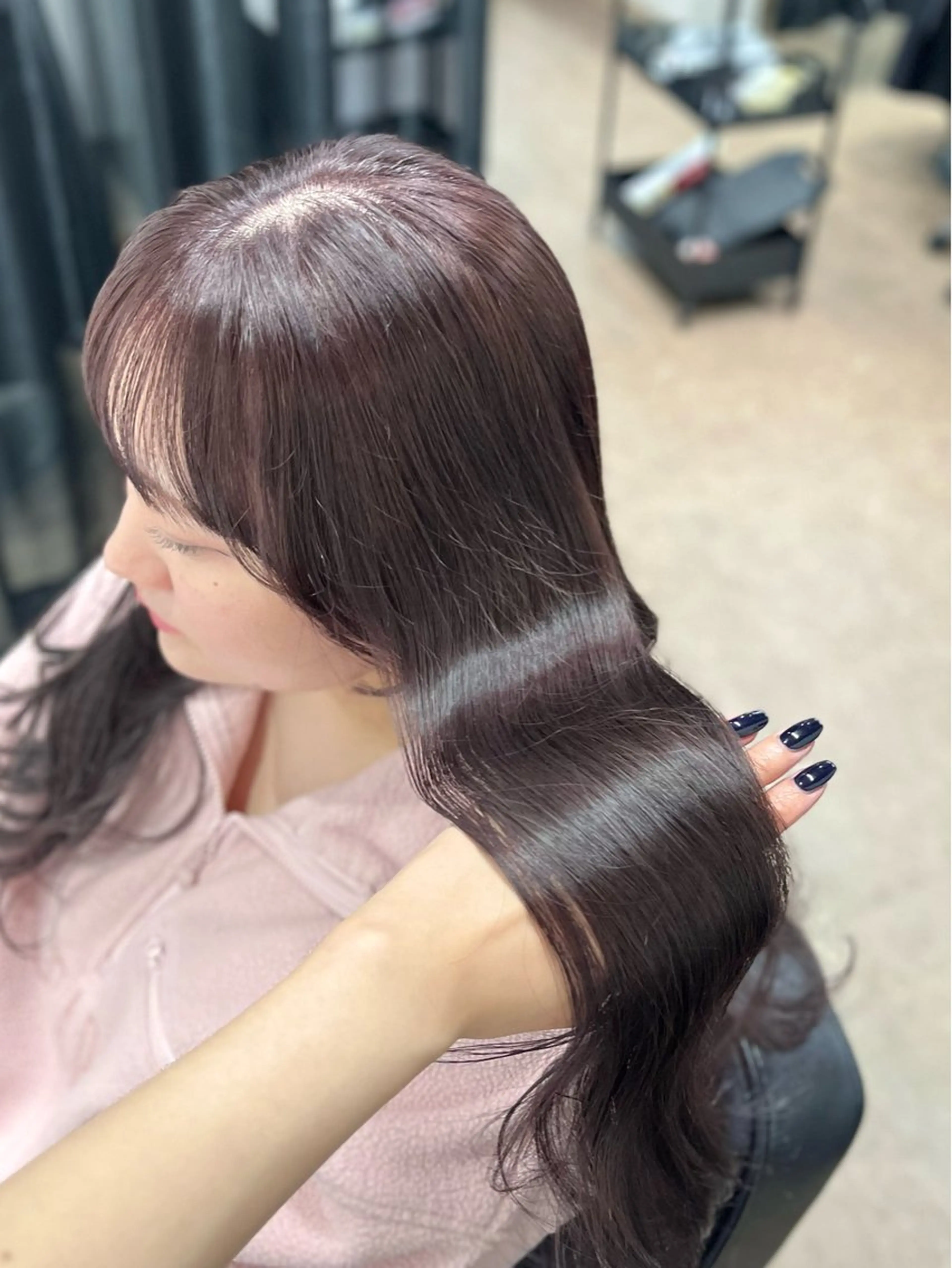 カラー ラベンダーカラー ラベンダーピンク ピンクカラー ヘアカラー トリートメント 本木下朋花/髪質 改善×ダブルカラーのヘアスタイル