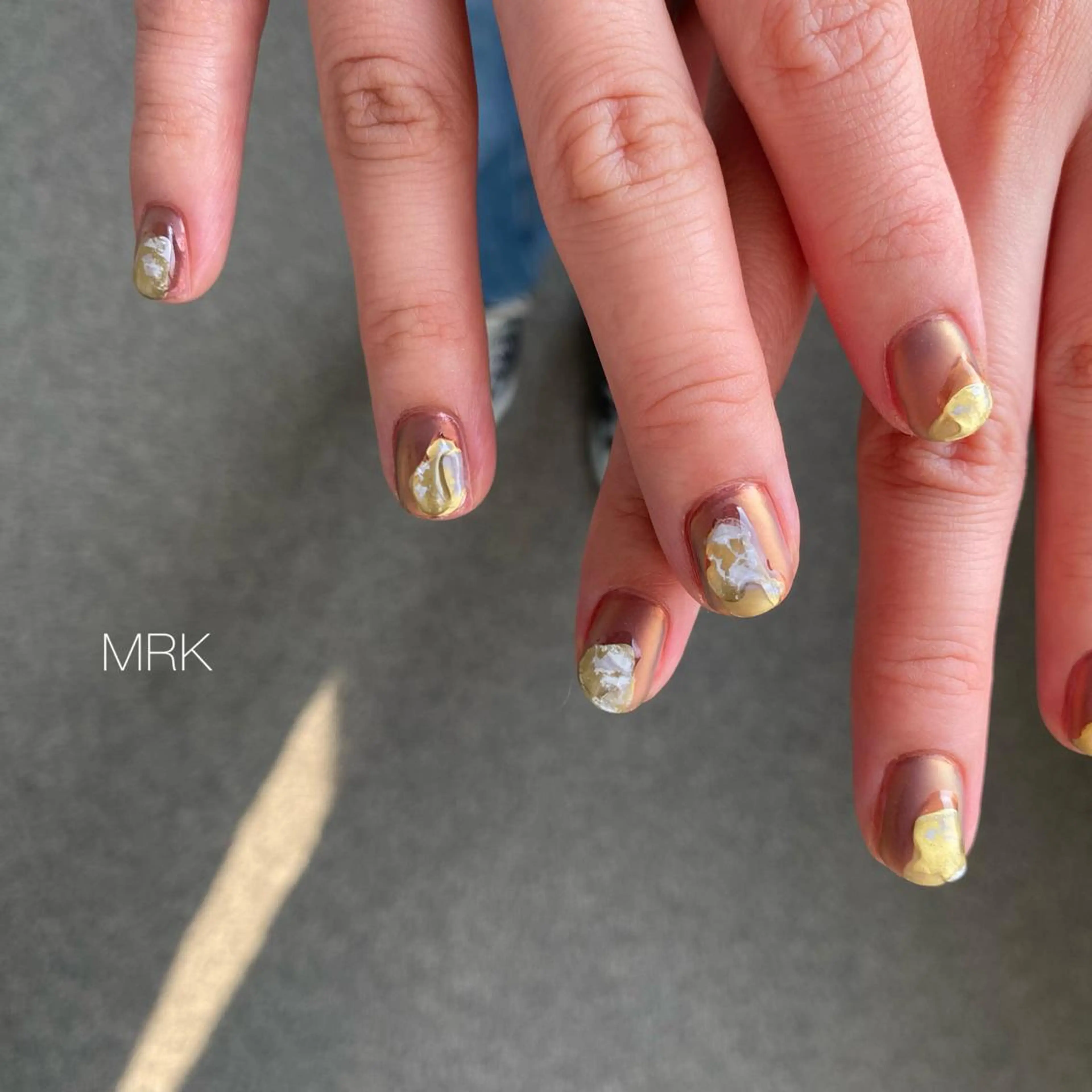 ネイル ミラーネイル ニュアンスネイル MARUKO nailのネイルデザイン