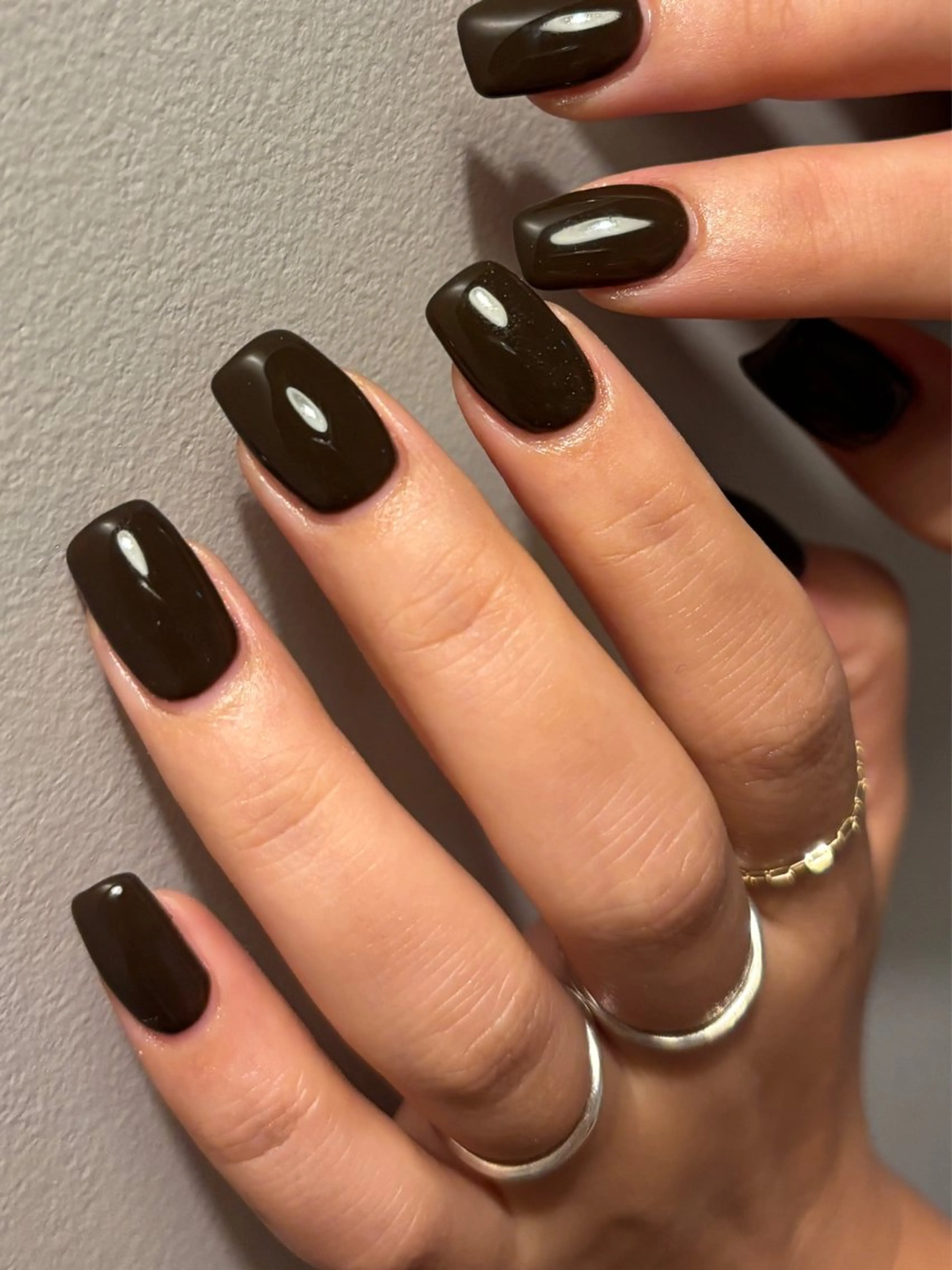 ネイル ブラウン ハンドネイル sister  mohawk所属・chika ／ nailのネイルデザイン