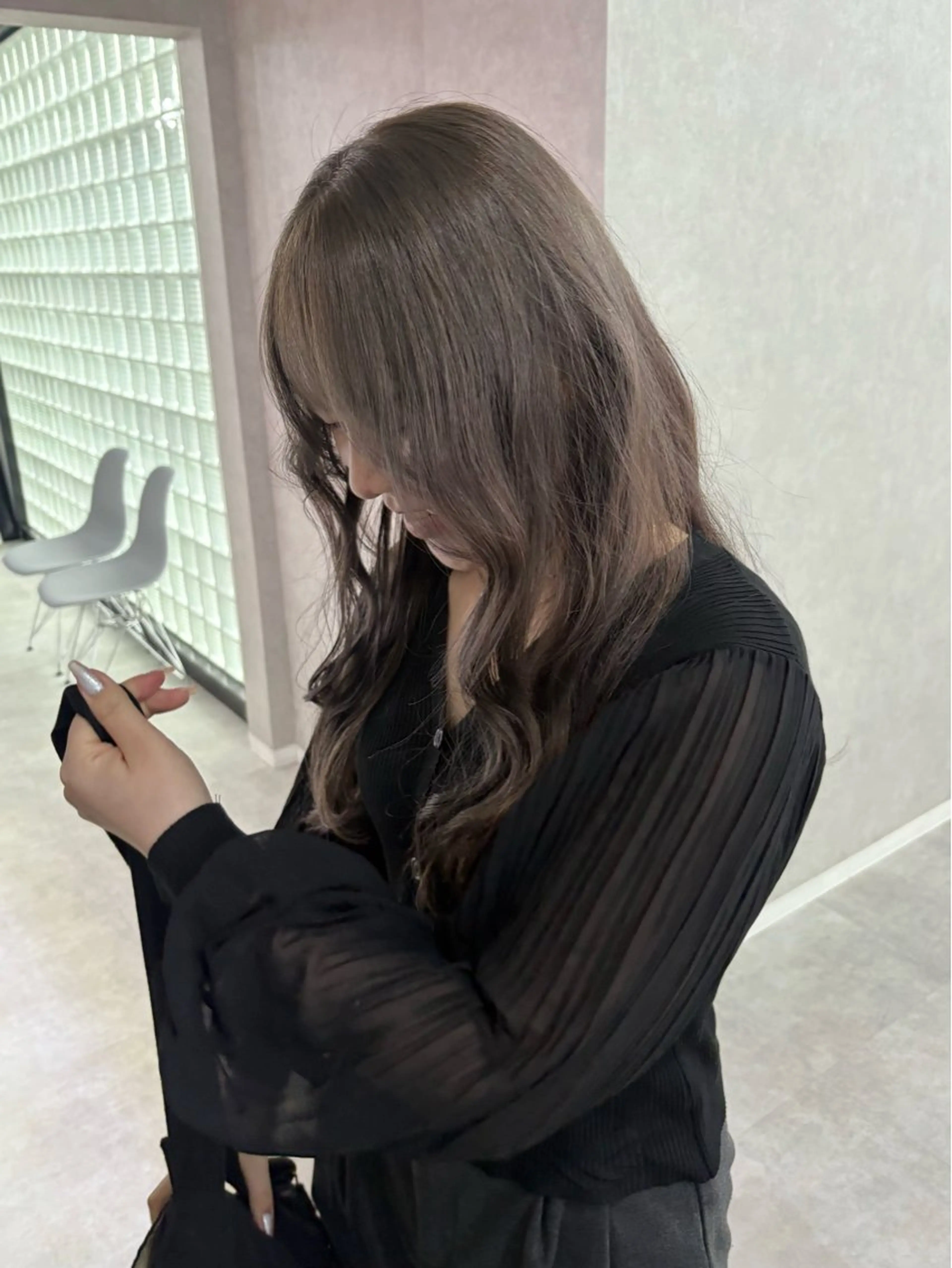 ロング カラー トリートメント カット ヘアカラー 盛れる顔まわり✨🎀 レイヤー別所好葉のヘアスタイル