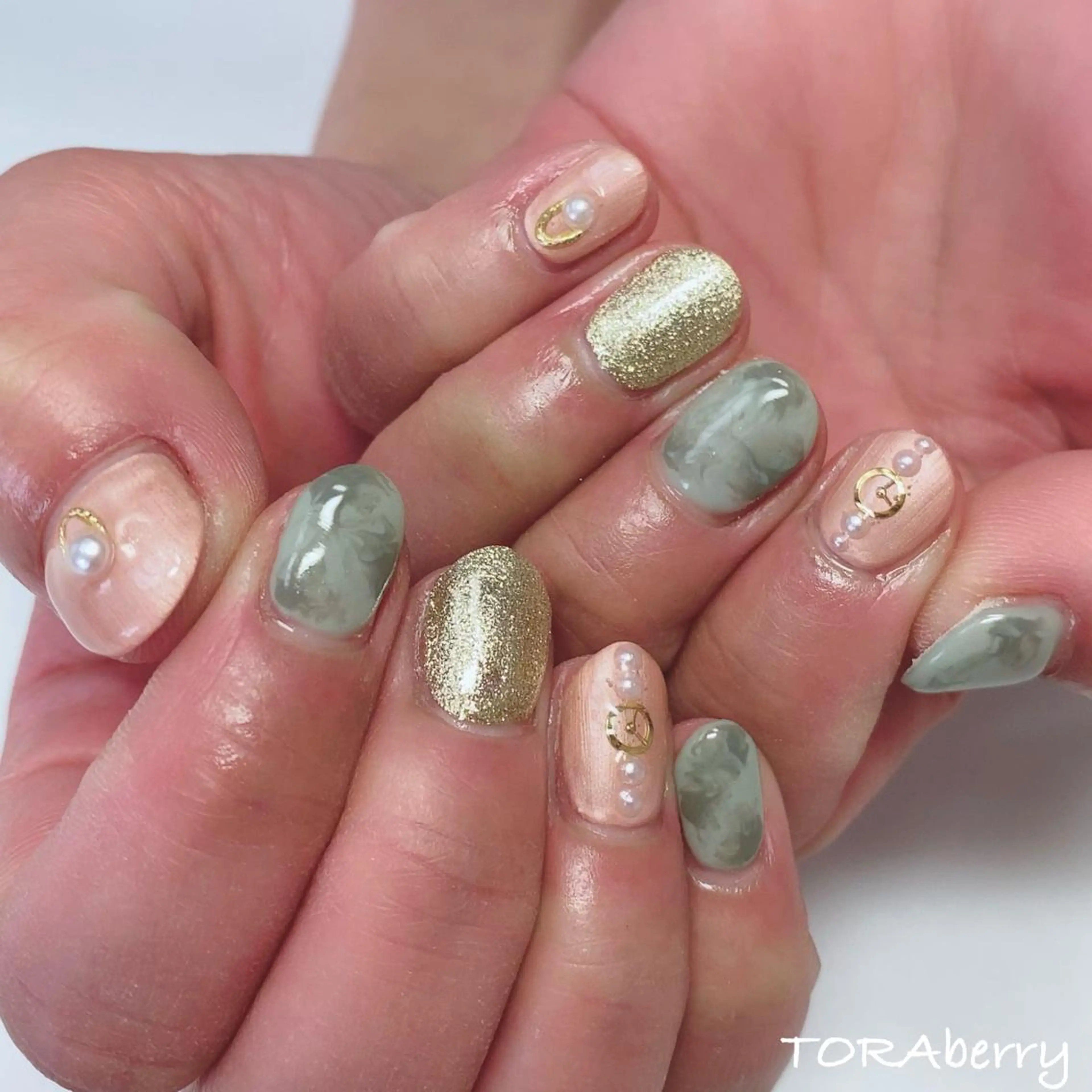 ネイル ネイリスト なつみのネイルデザイン