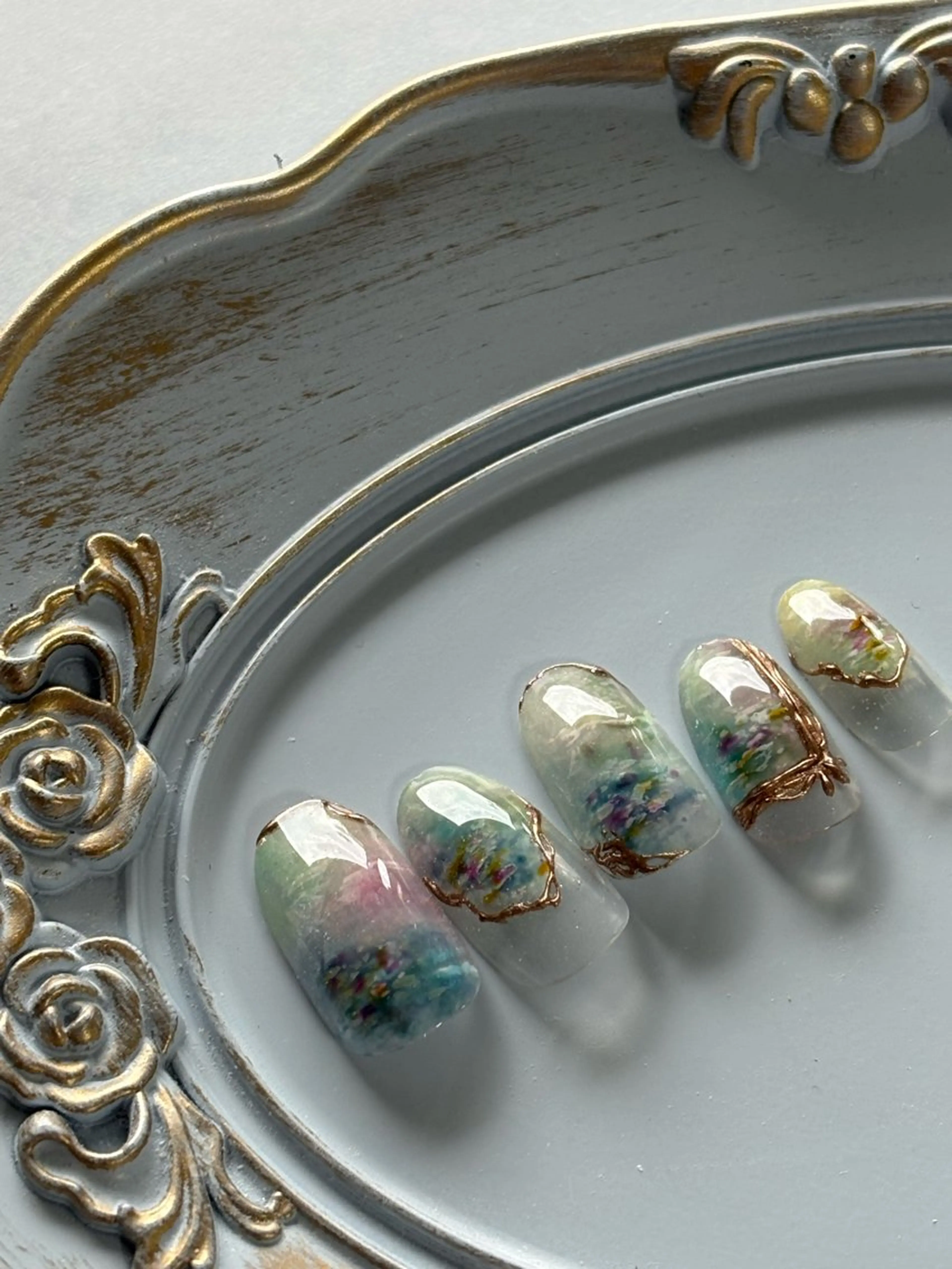 ネイル ハンドネイル FIORITURA Maikoのネイルデザイン