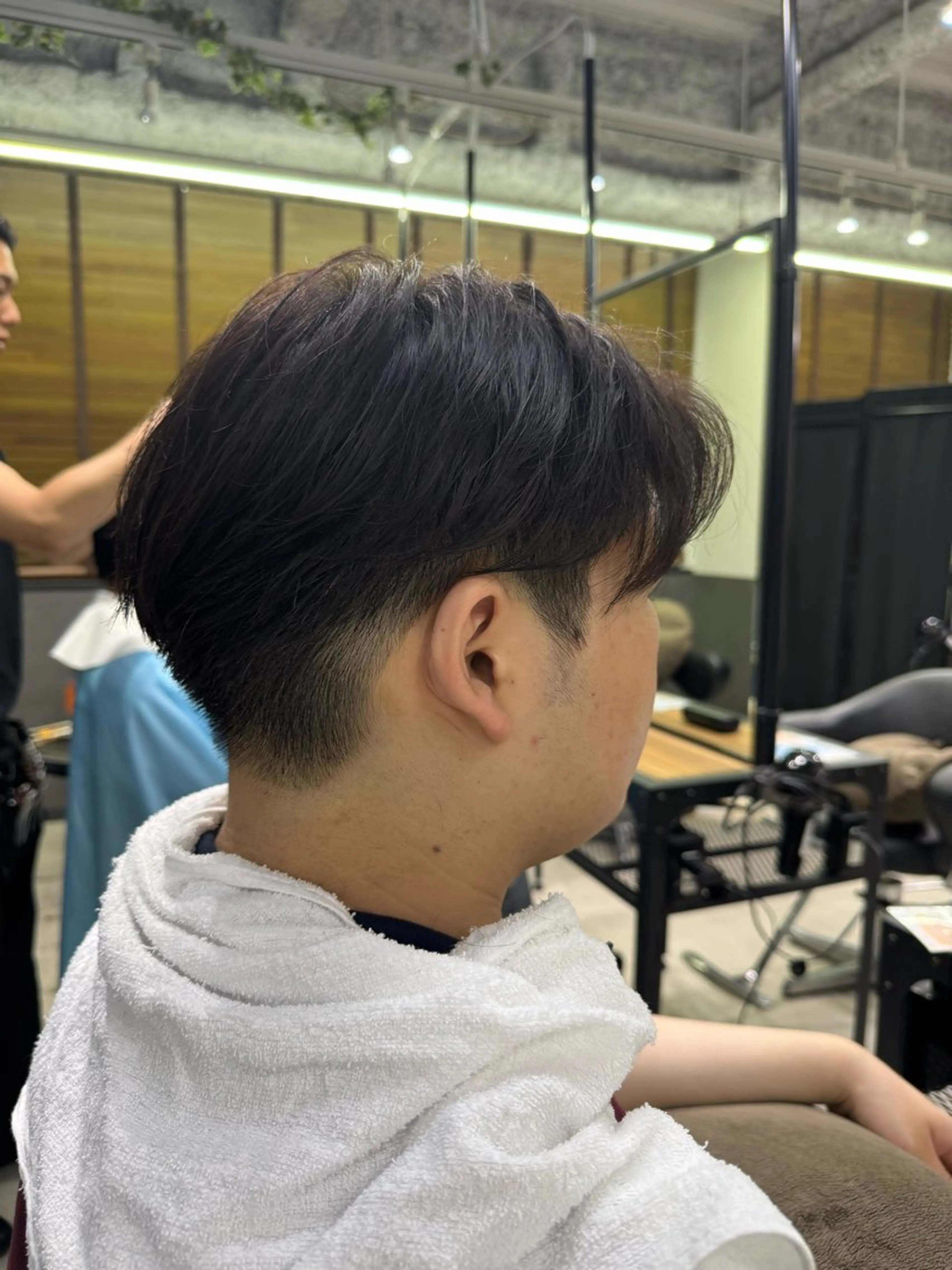 ショート メンズ メンズスタイリスト ティアラ👑のヘアスタイル