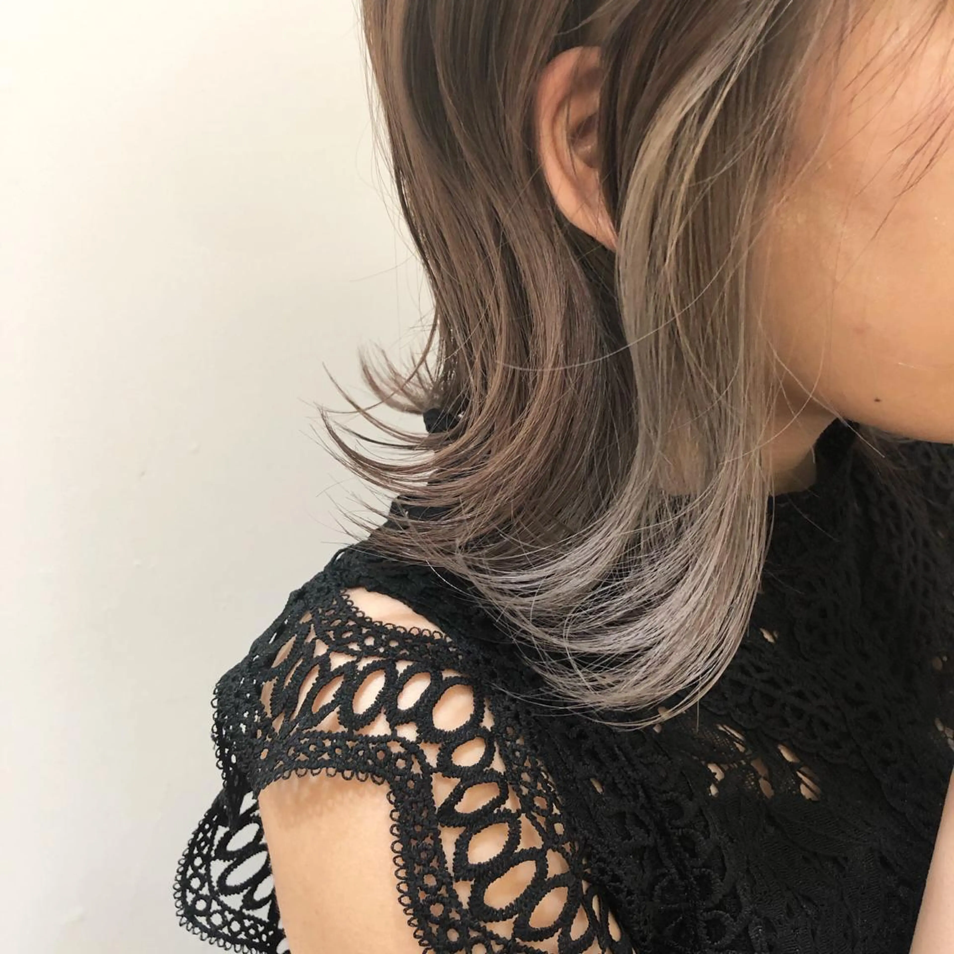 セミロング カラー ハイライトカラー ハイライト 髪質改善 小顔カット マツパ♡アイブロウ 南草津のマツエク・マツパデザイン