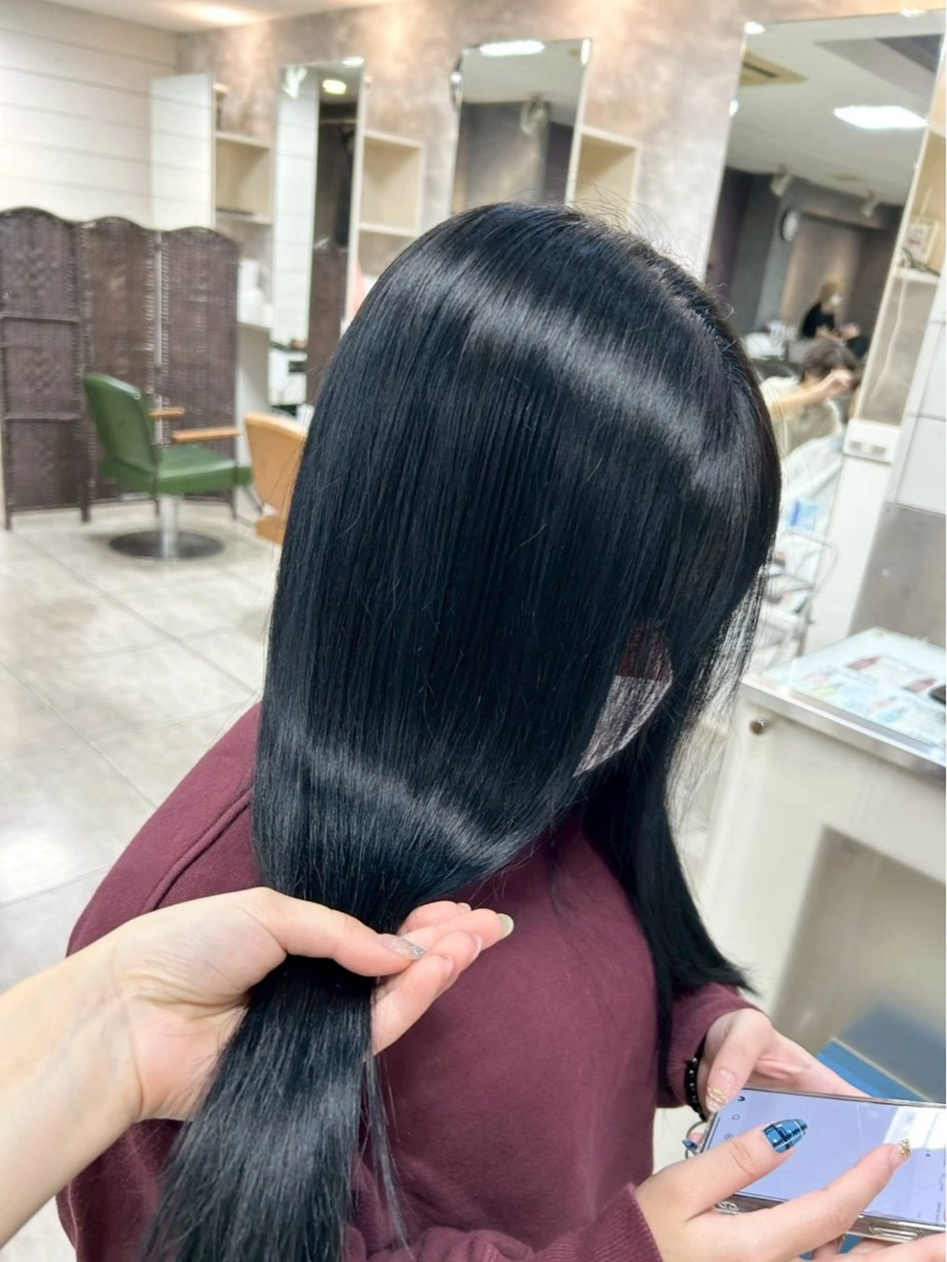 カラー ハイトーンカラー✨ 慶田玲和のヘアスタイル