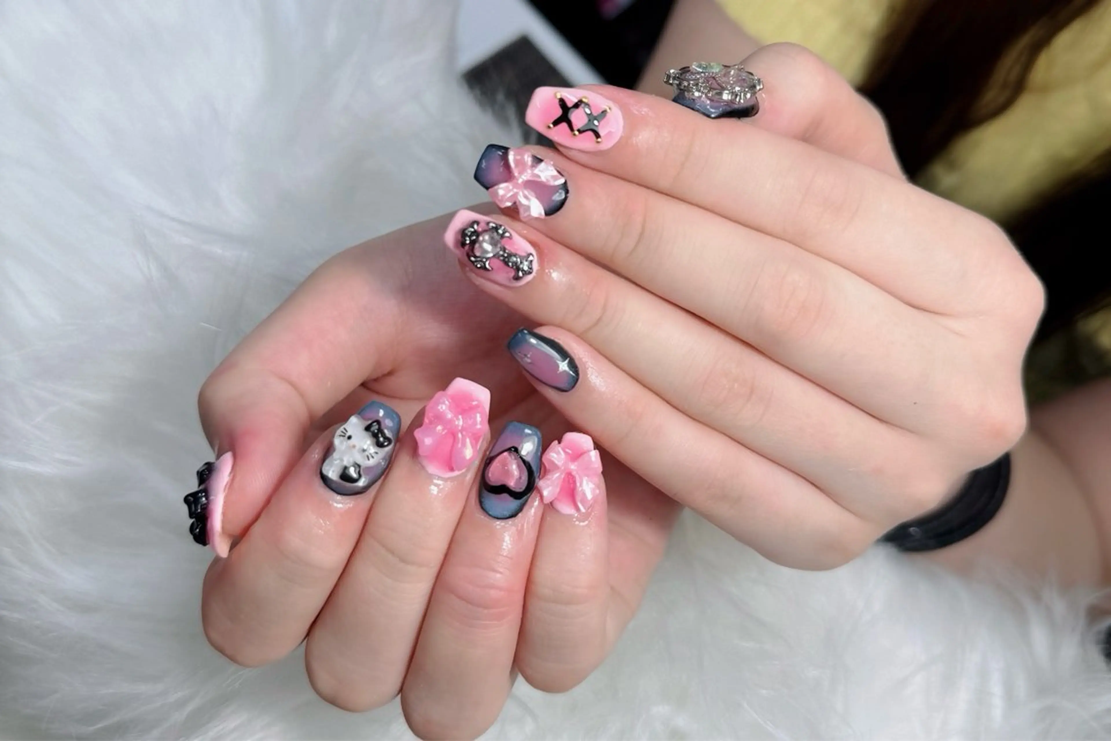 ネイル アートネイル フレンチネイル ジェルネイル 韓国ネイル マグネットネイル Lenie Nail Salonのネイルデザイン