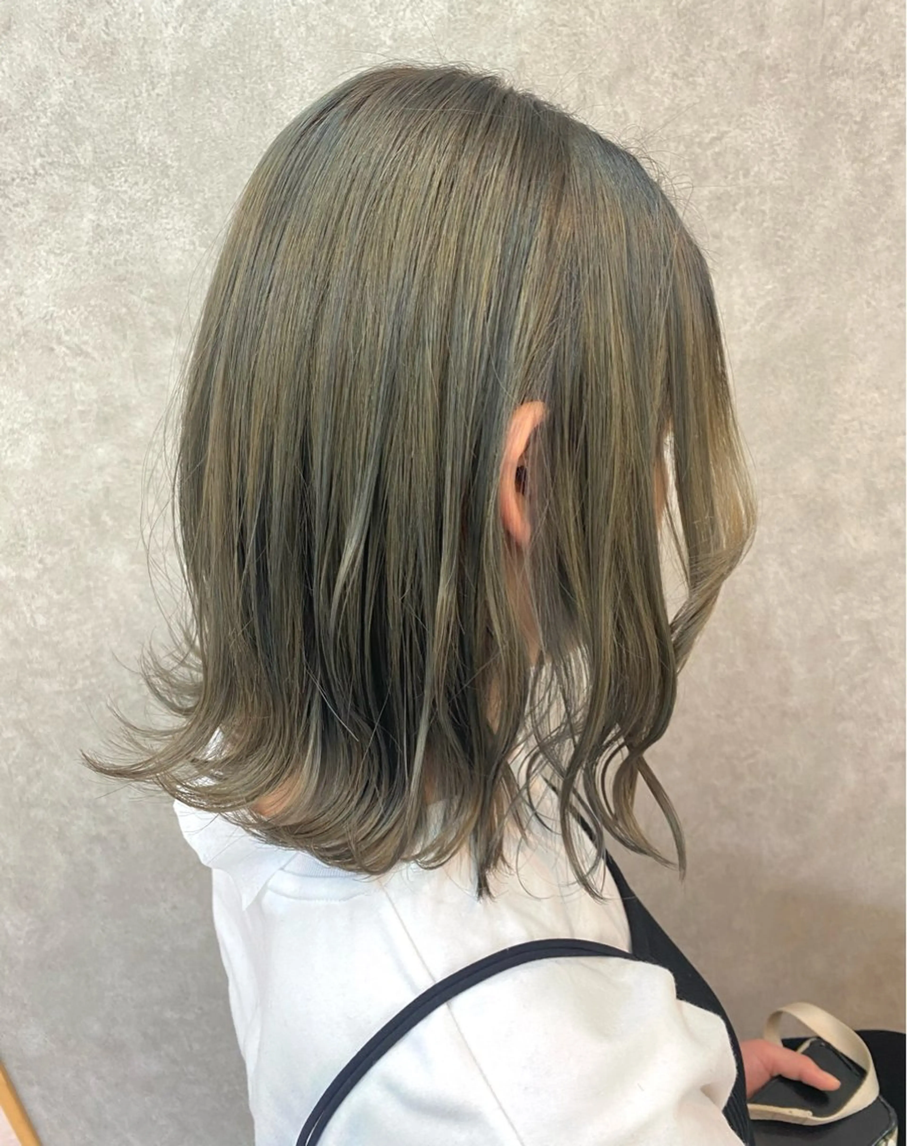 ミディアム カラー ヘアカラー トリートメント 【enil代表】 杉林和哉のヘアスタイル
