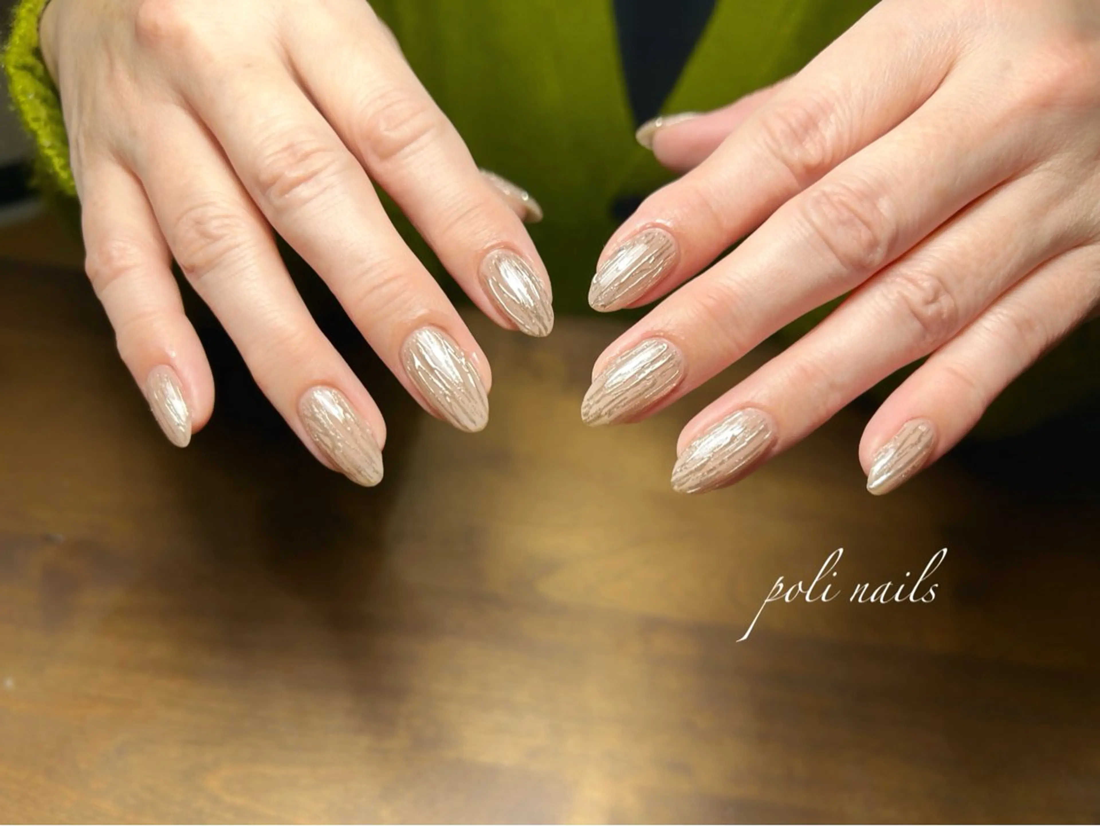 ネイル poli nailsのネイルデザイン