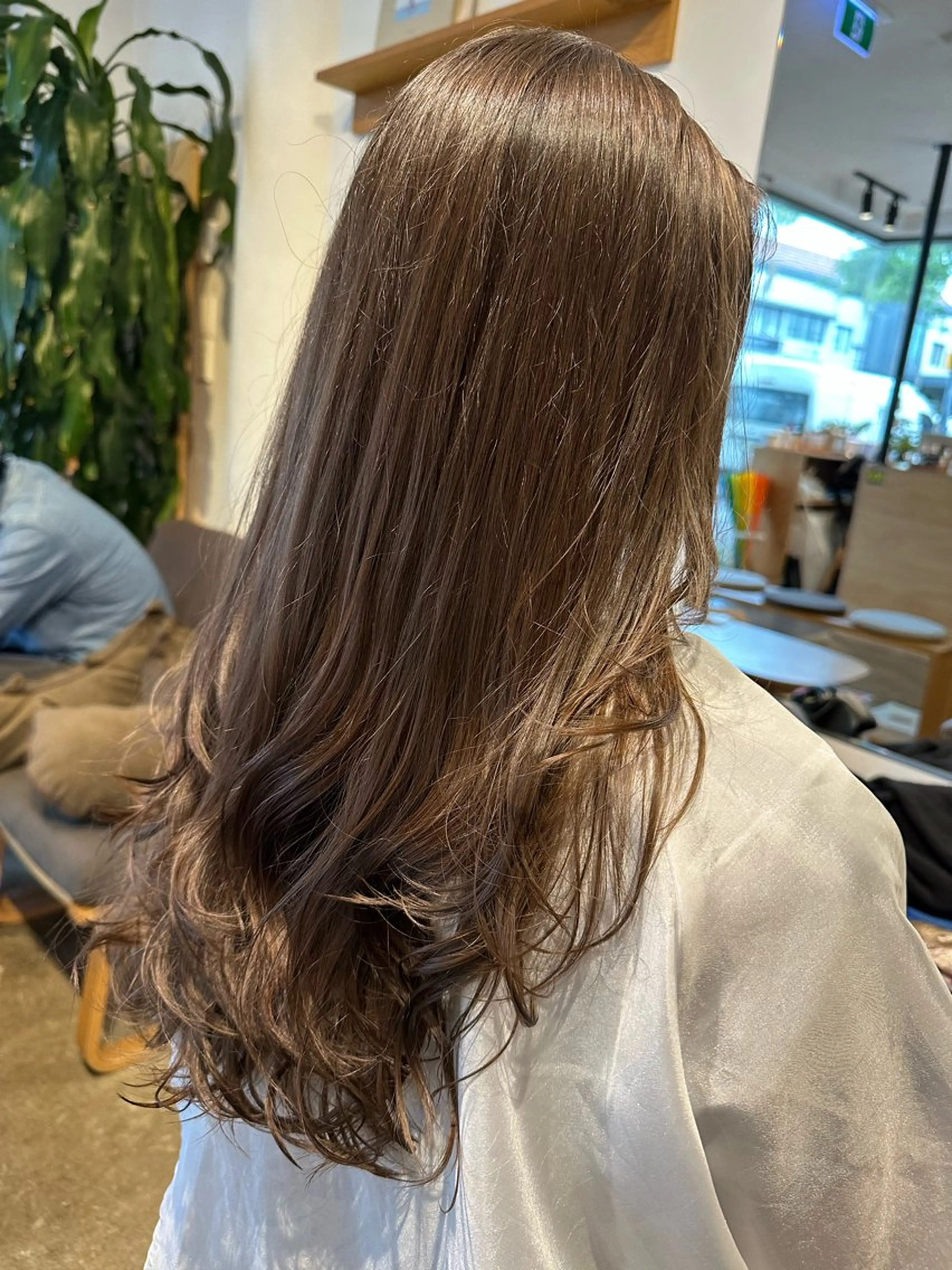 ロング カラー ヘアカラー トリートメント レイヤー/ナチュラル 💐nao.のヘアスタイル