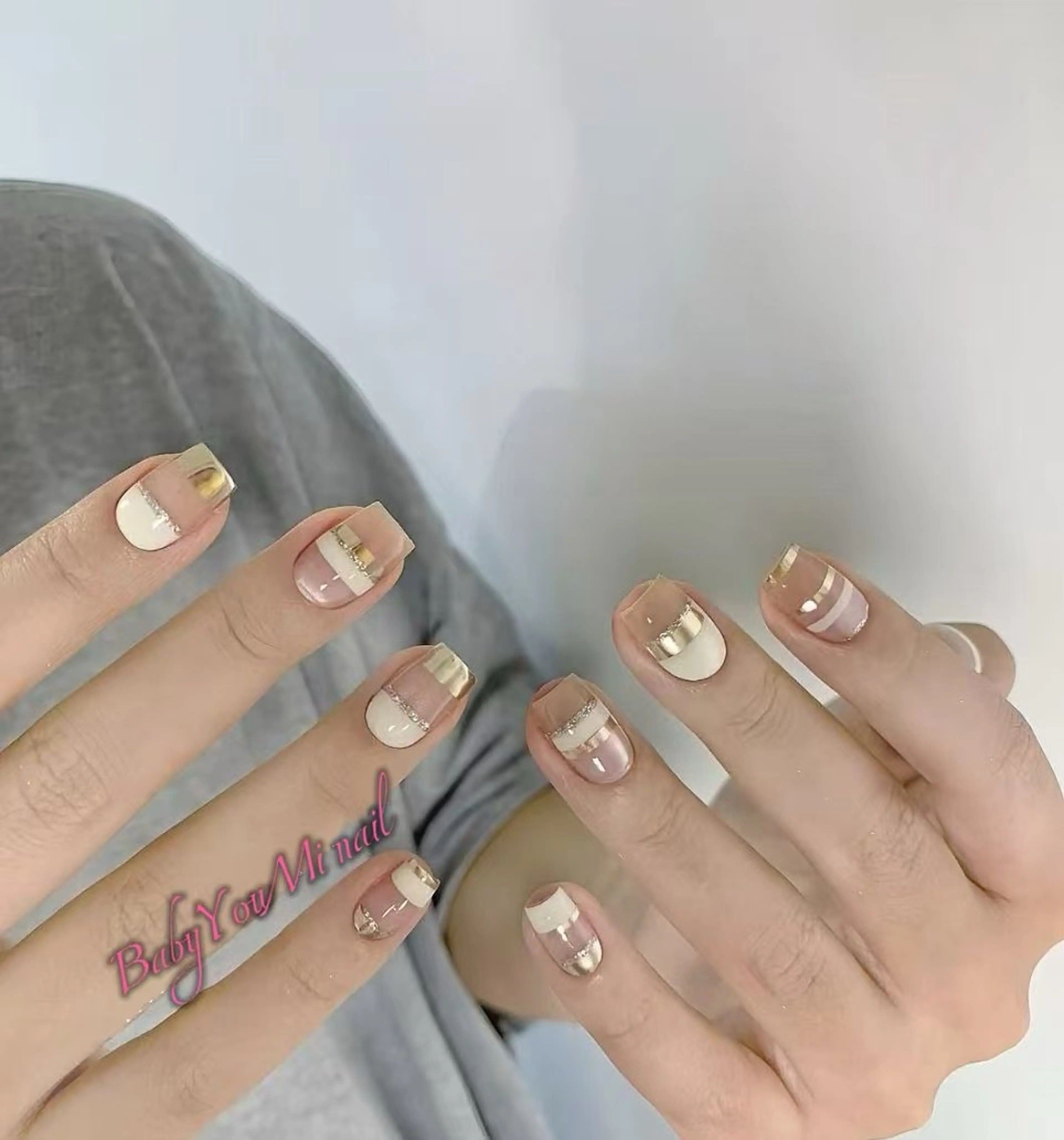 ネイル オーロラネイル 成人式 フットネイル フレンチネイル ジェルネイル ハンドネイル 相沢 さやかのネイルデザイン