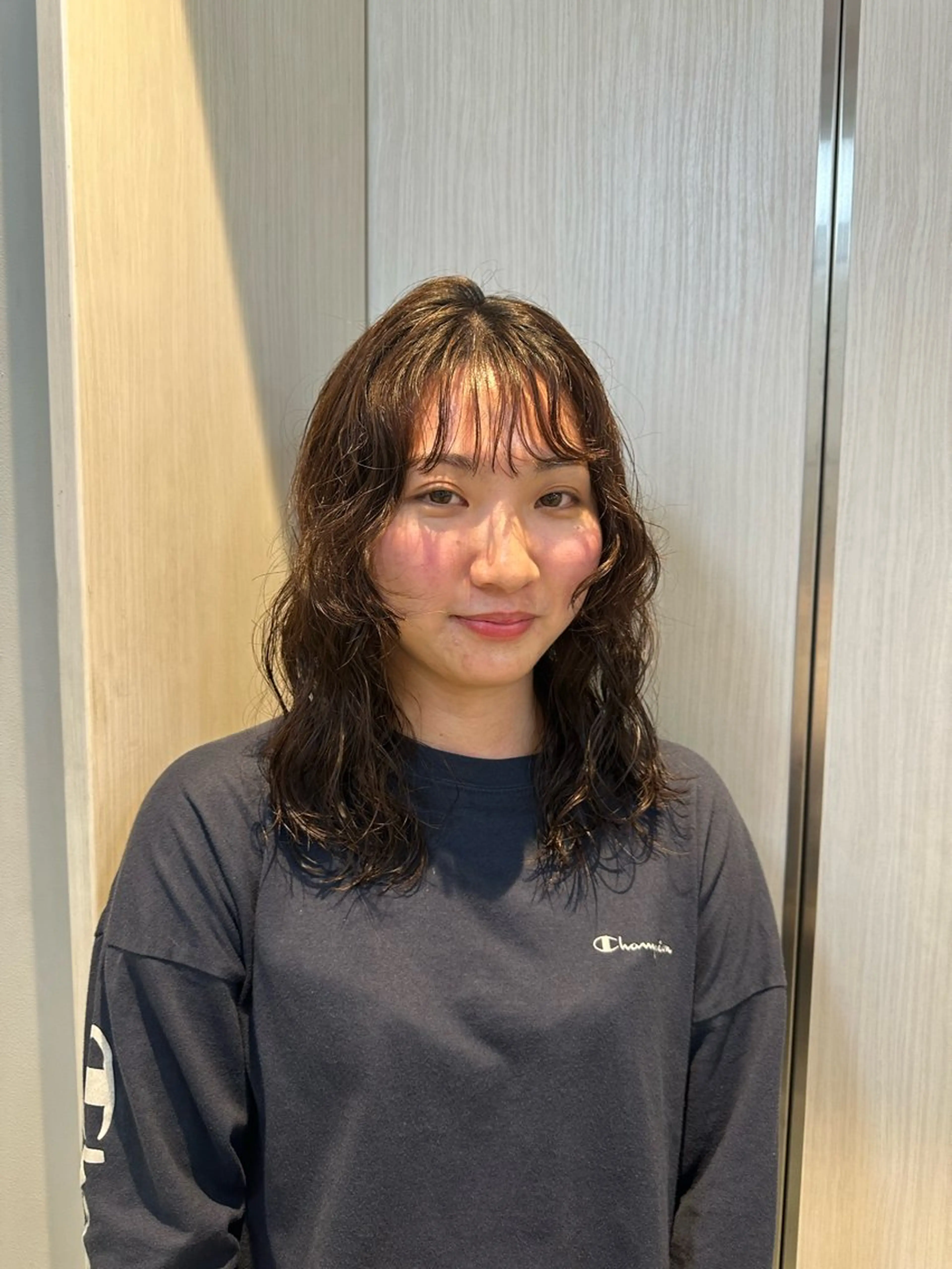 ミディアム パーマ ミディアムパーマ さとう あやかのヘアスタイル