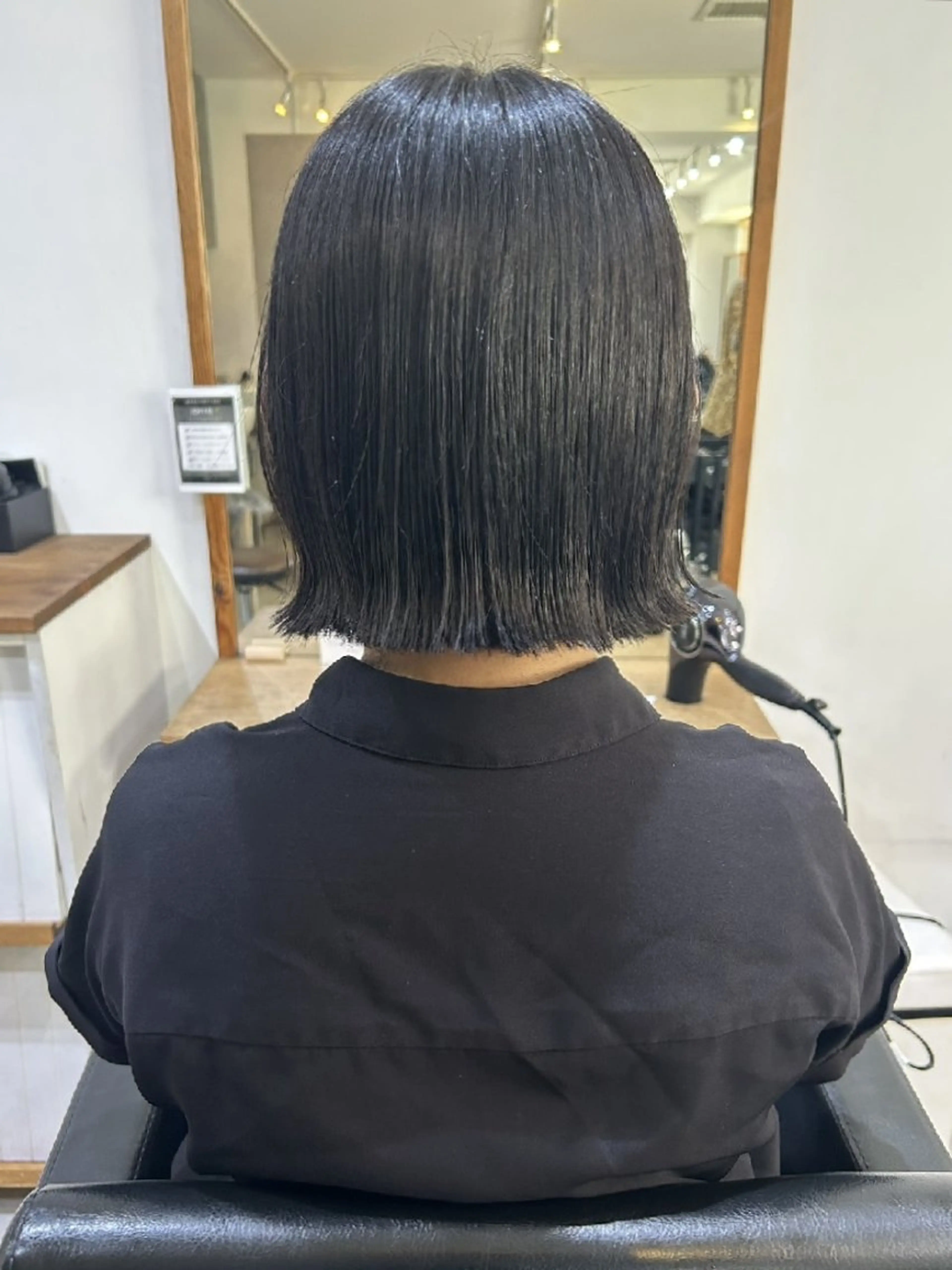 ショート 外ハネヘア カット トリートメント ボブ人気No,1✨ TAME副店長のヘアスタイル
