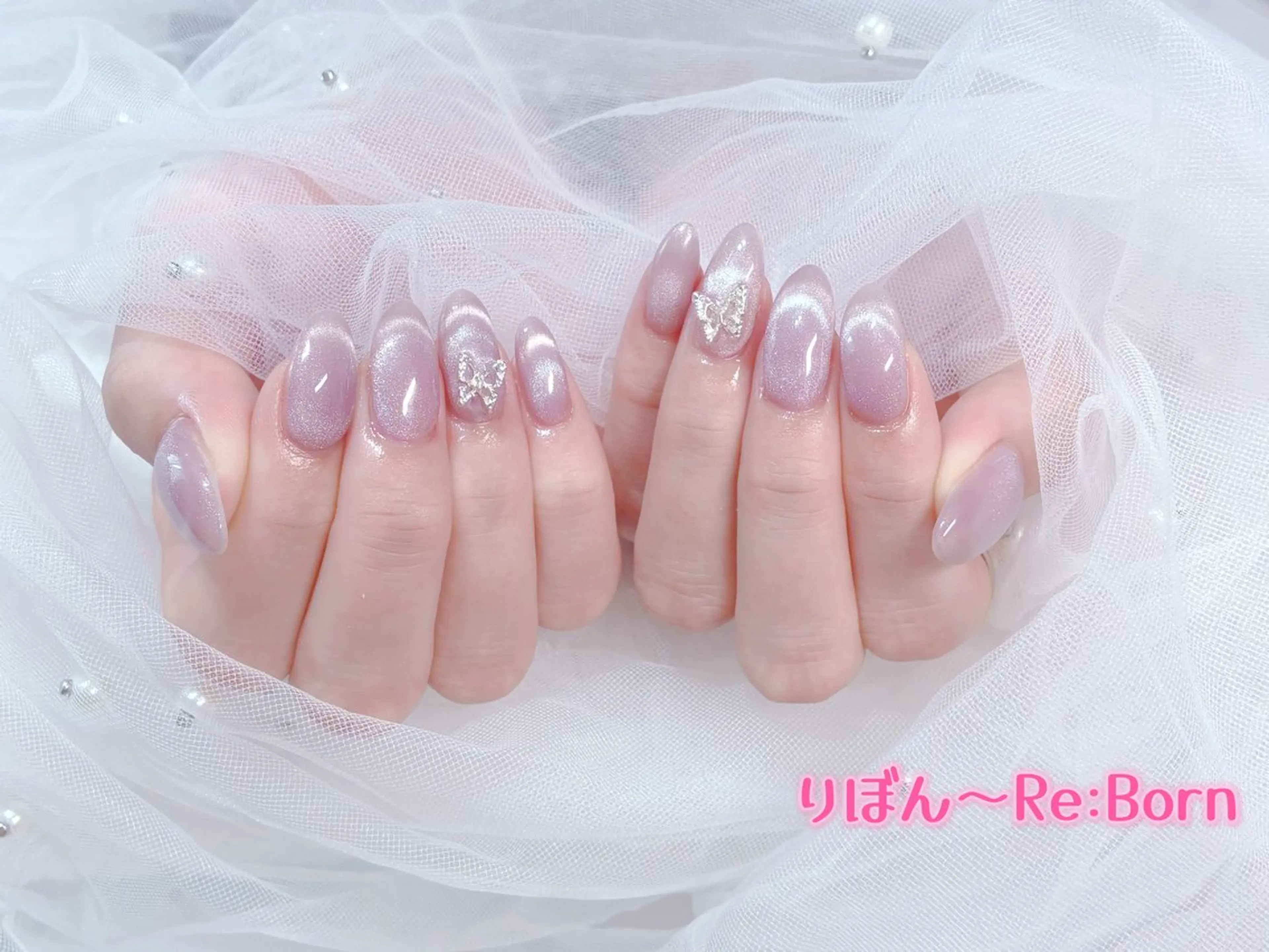 ミディアム ハンドネイル りぼん Re:Bonrのネイルデザイン