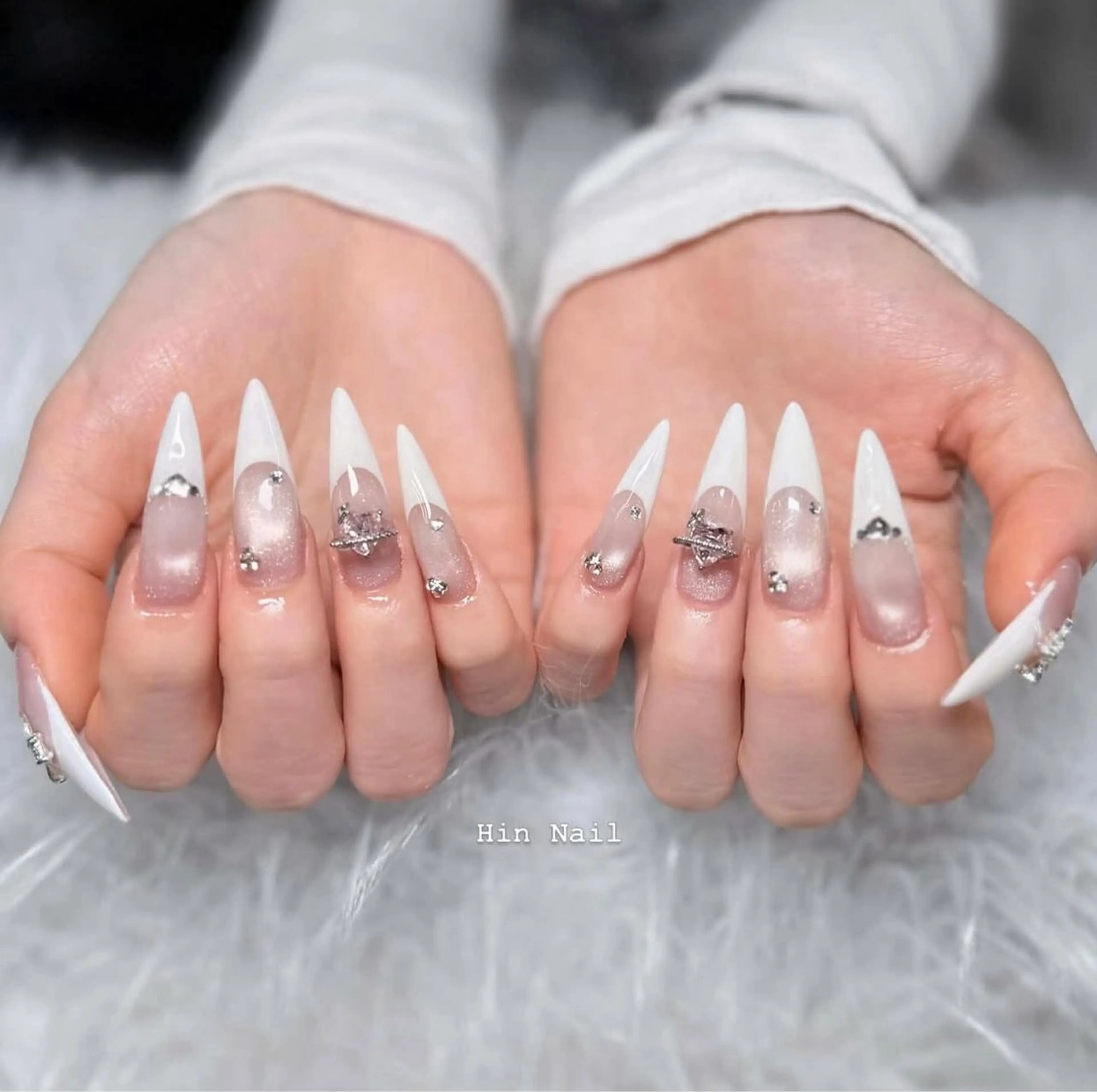 ネイル ハンドネイル HIN NAILのネイルデザイン