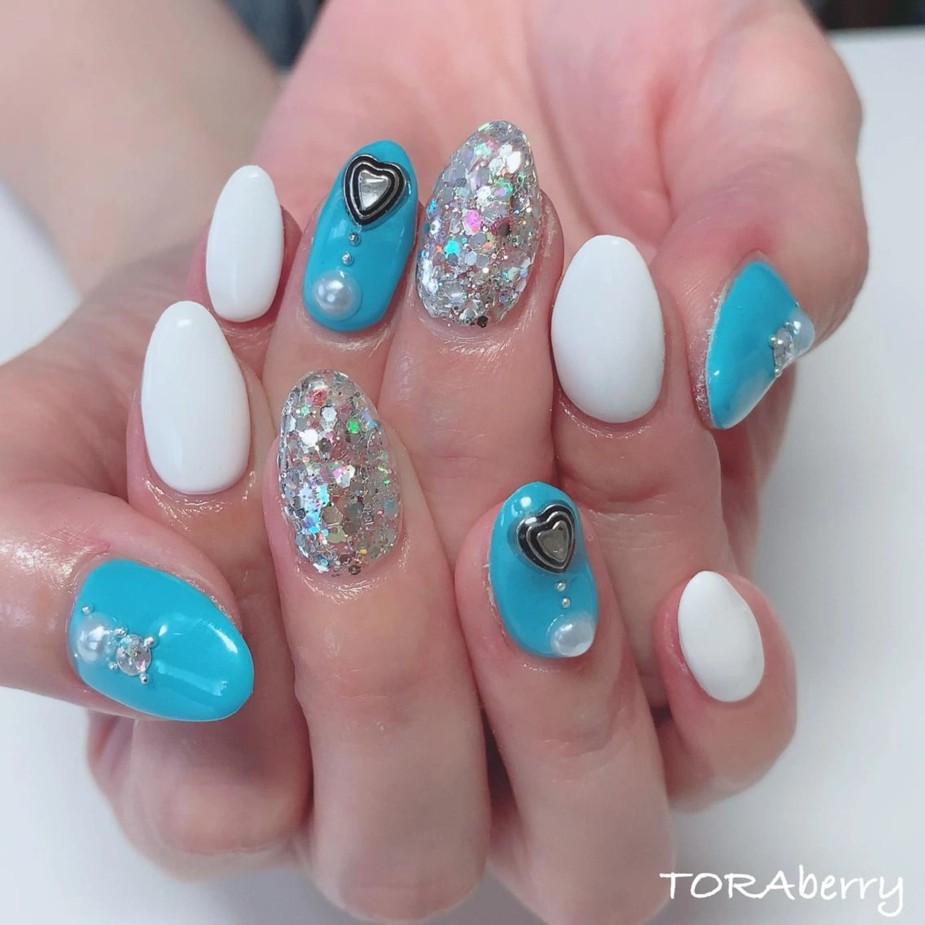 ネイル ハンドネイル ネイリスト なつみのネイルデザイン