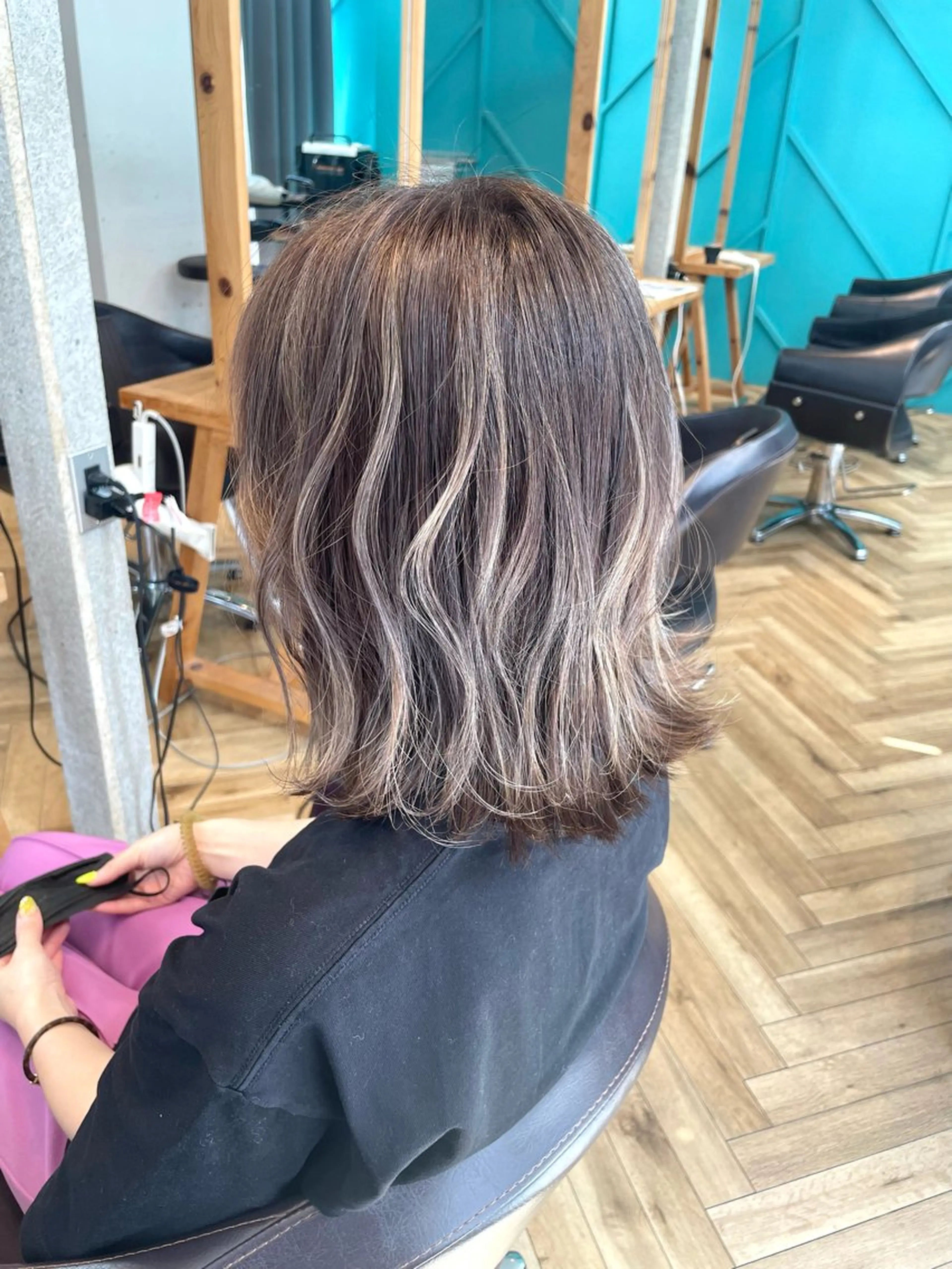 ミディアム ヘアカラー トリートメント 🌈艶カラー× メンズパーマ永埜🌈のヘアスタイル