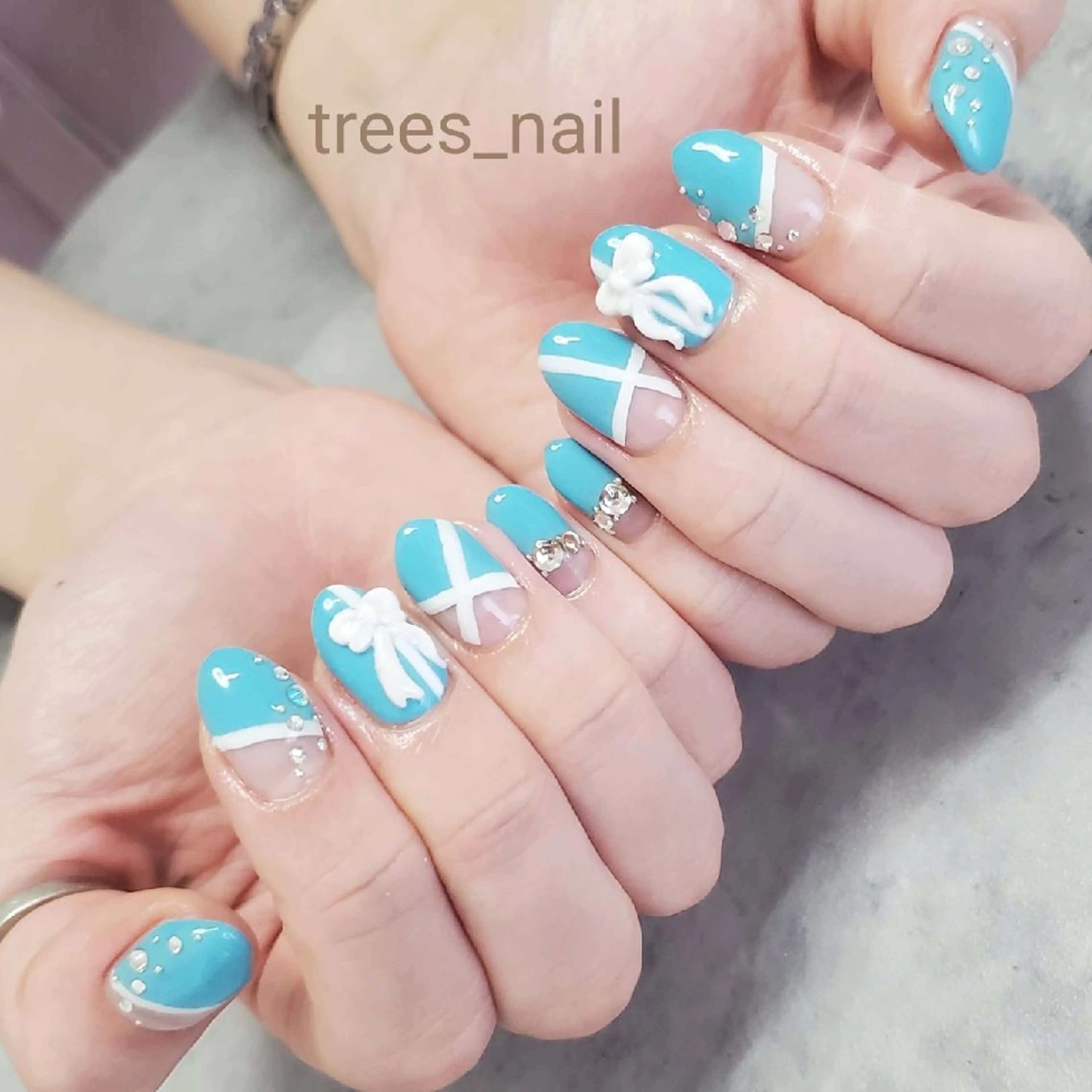 ネイル trees_ nailのネイルデザイン