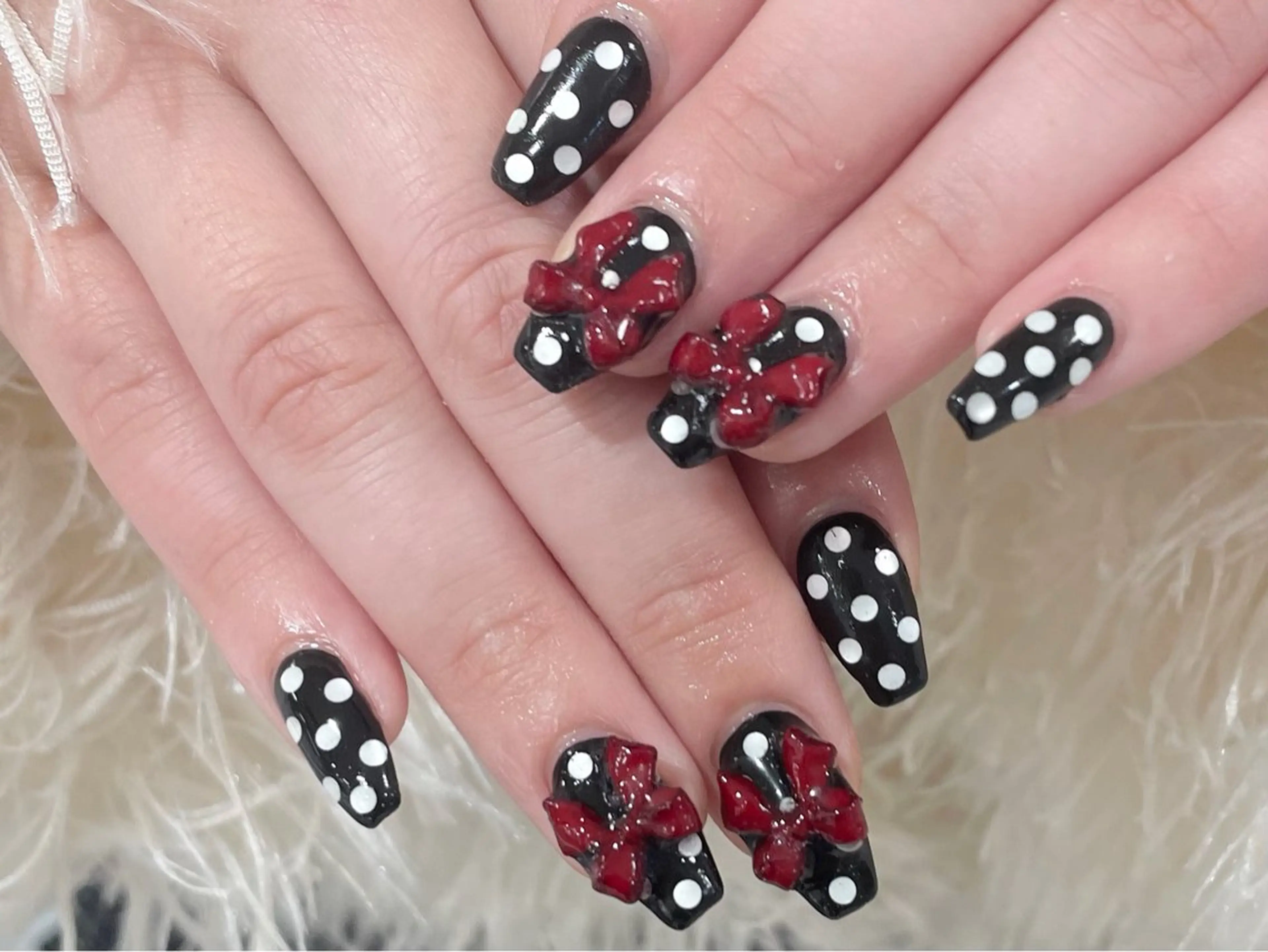 ミディアム 尾張 玖羽のネイルデザイン