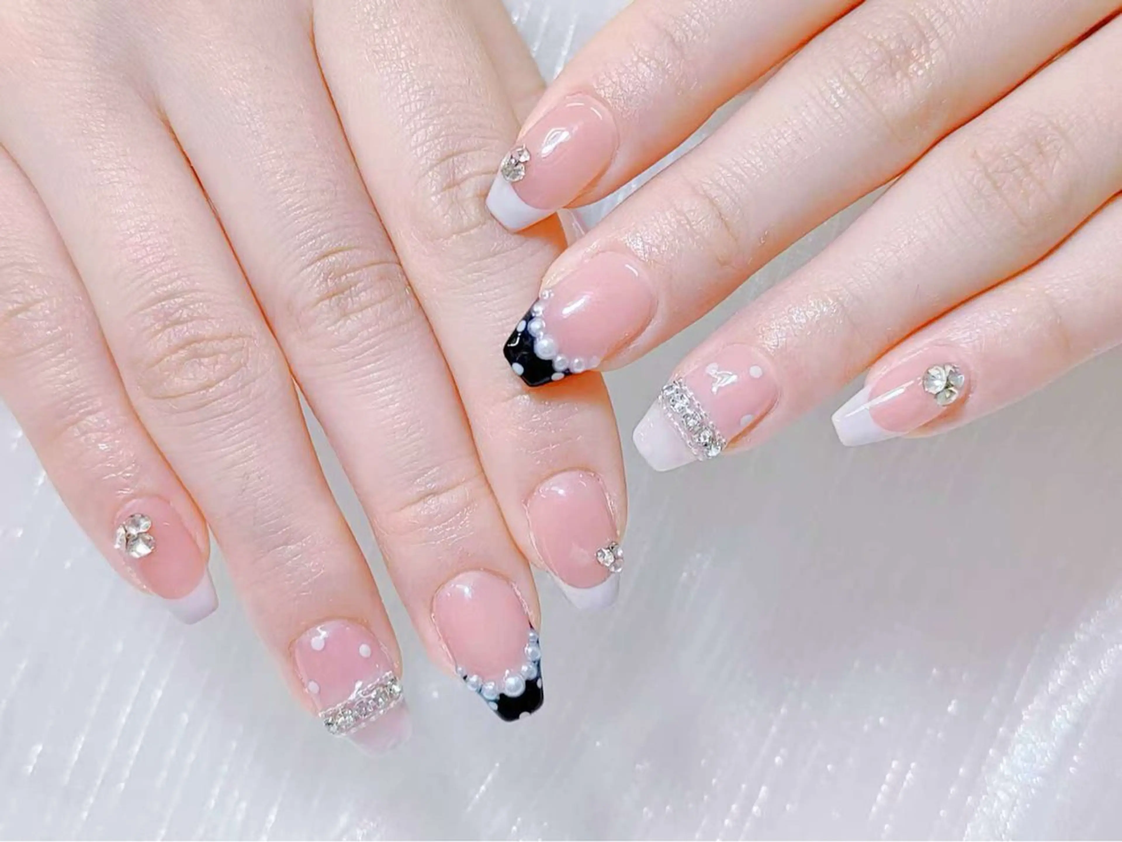 ネイル 小島 千尋のネイルデザイン