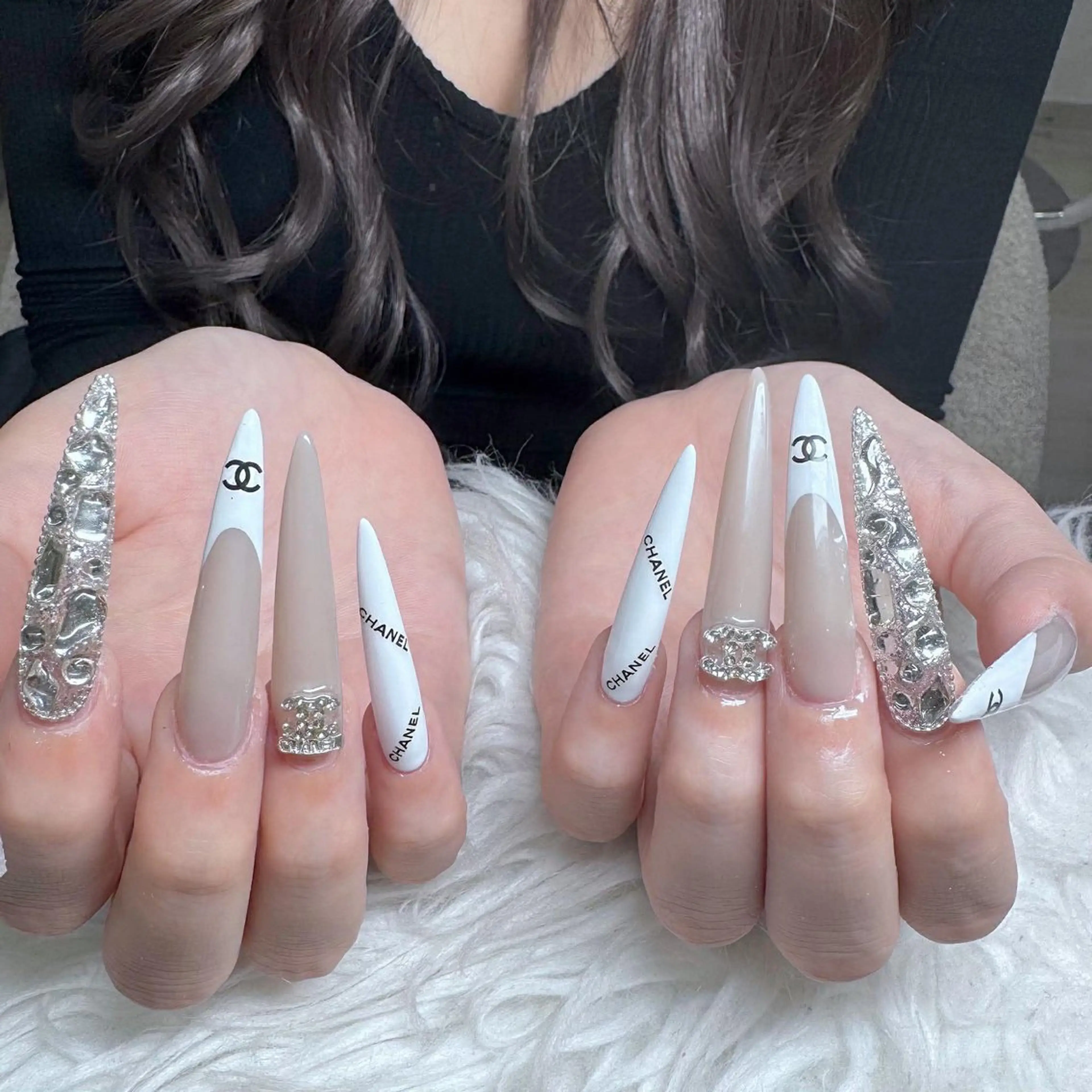 ネイル フットネイル フレンチネイル グラデーション 韓国ネイル ロングネイル ハンドネイル Hani Nail Salonのネイルデザイン