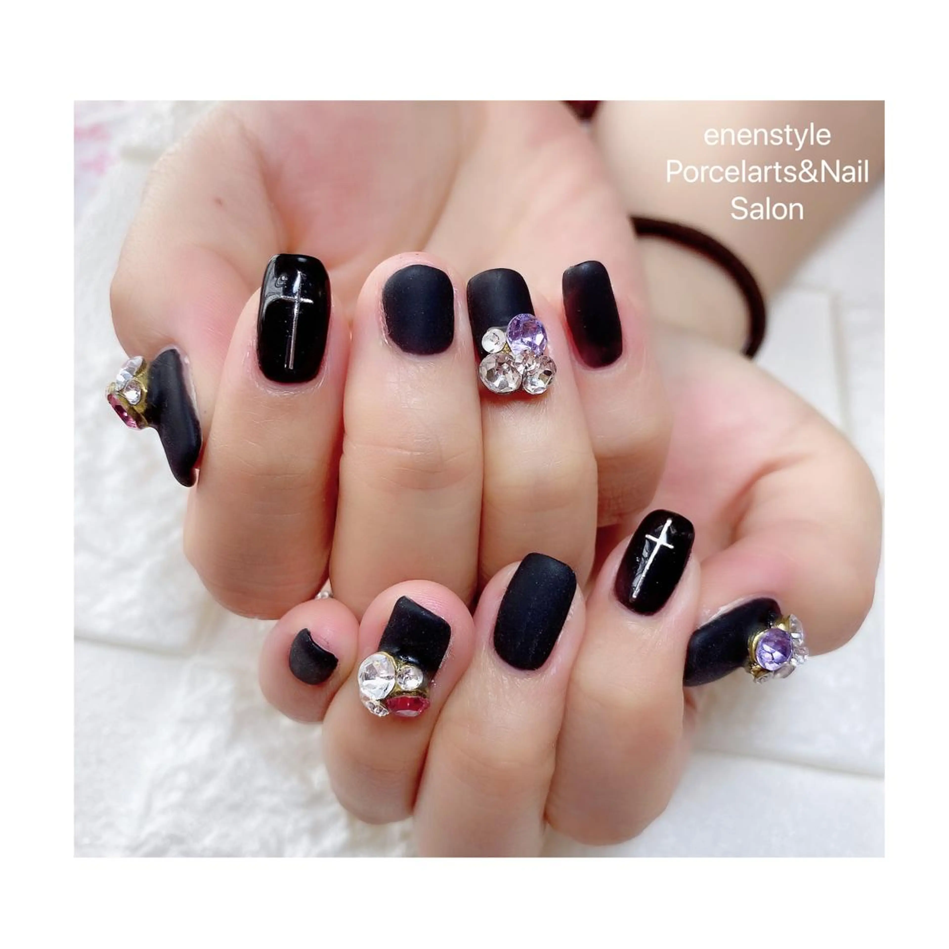 ミディアム ネイル ハンドネイル 👑enen style👑のネイルデザイン