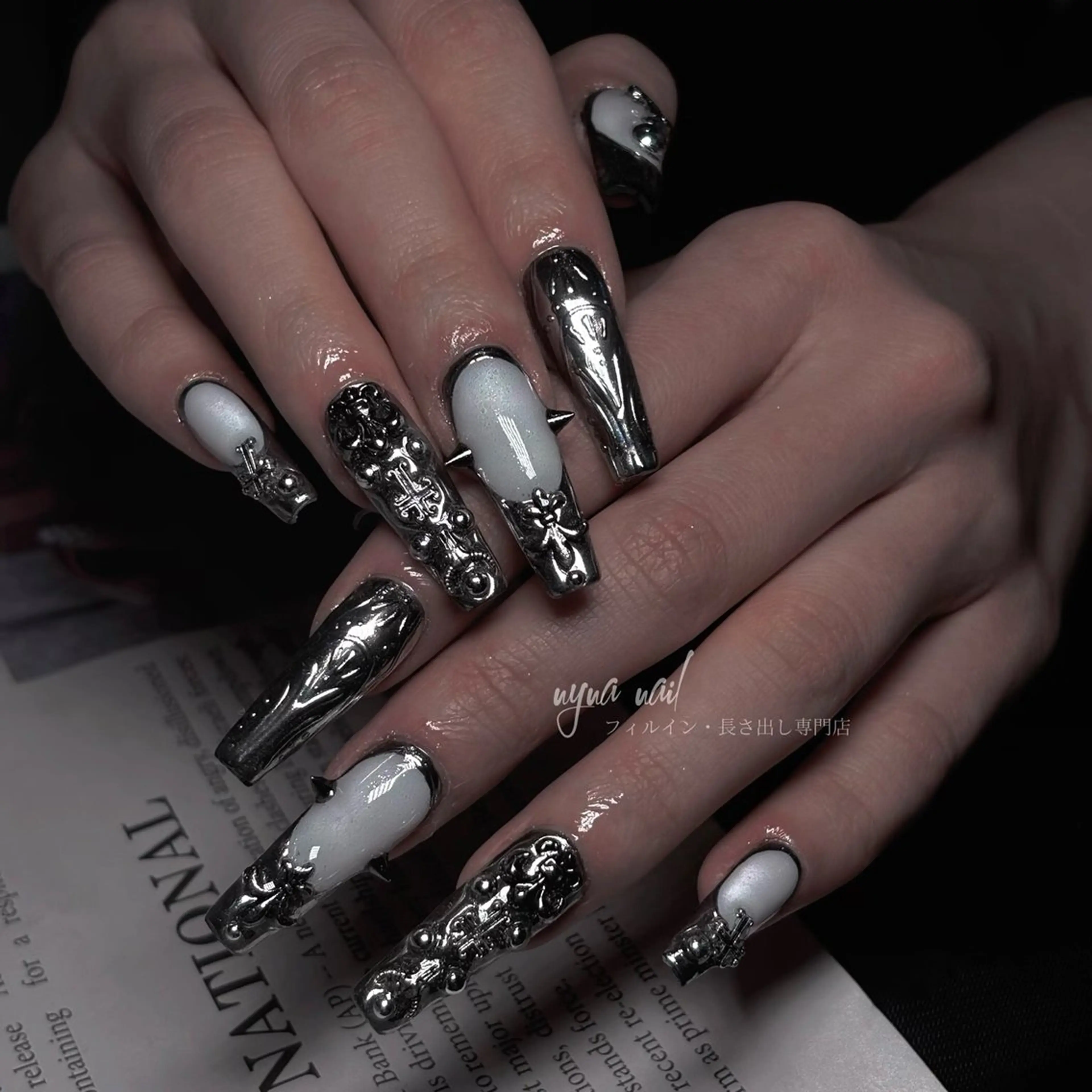 ネイル ハンドネイル 長さ出し専門 nynaのネイルデザイン