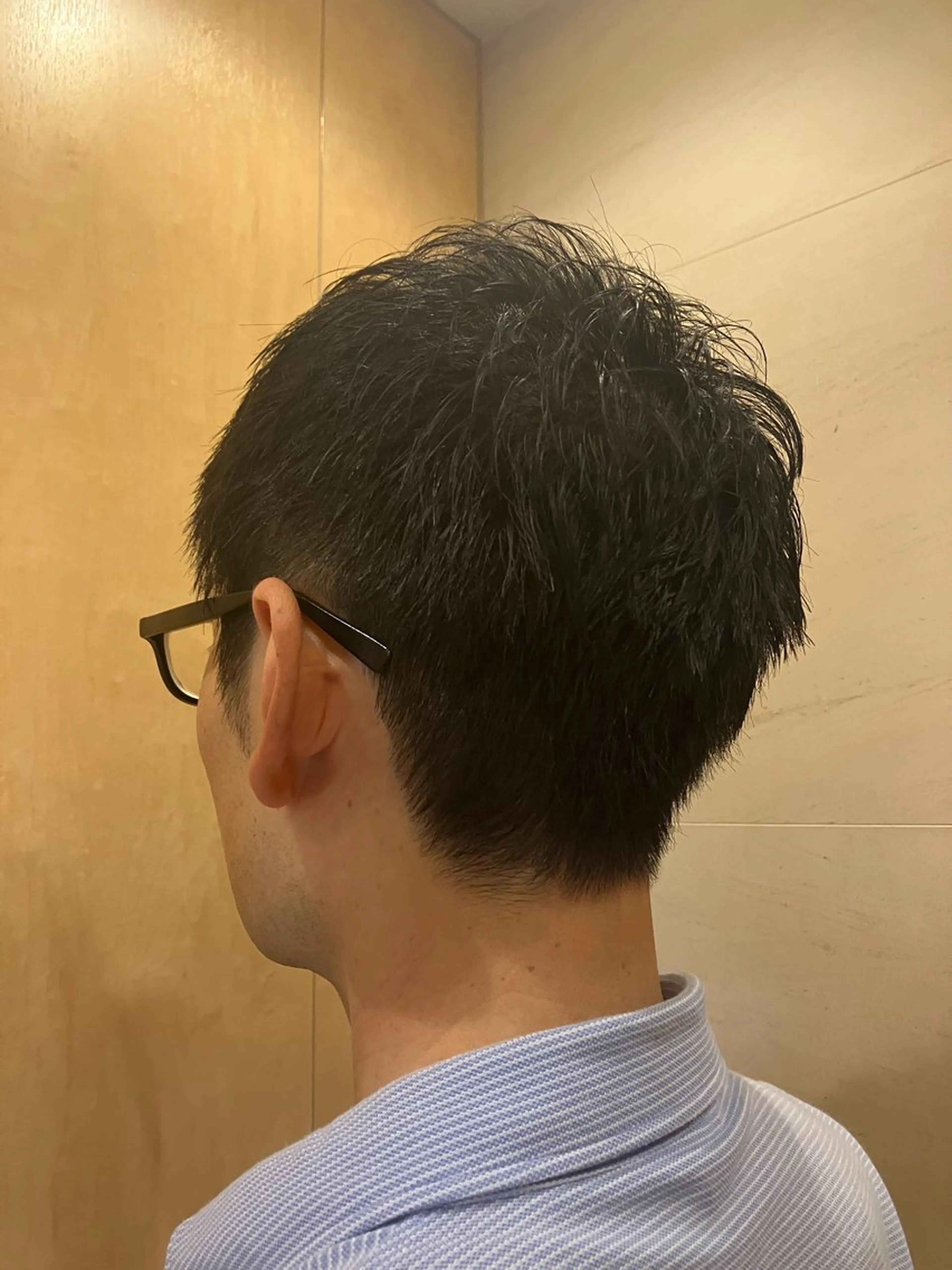 ショート メンズ SAKI SAKIのヘアスタイル