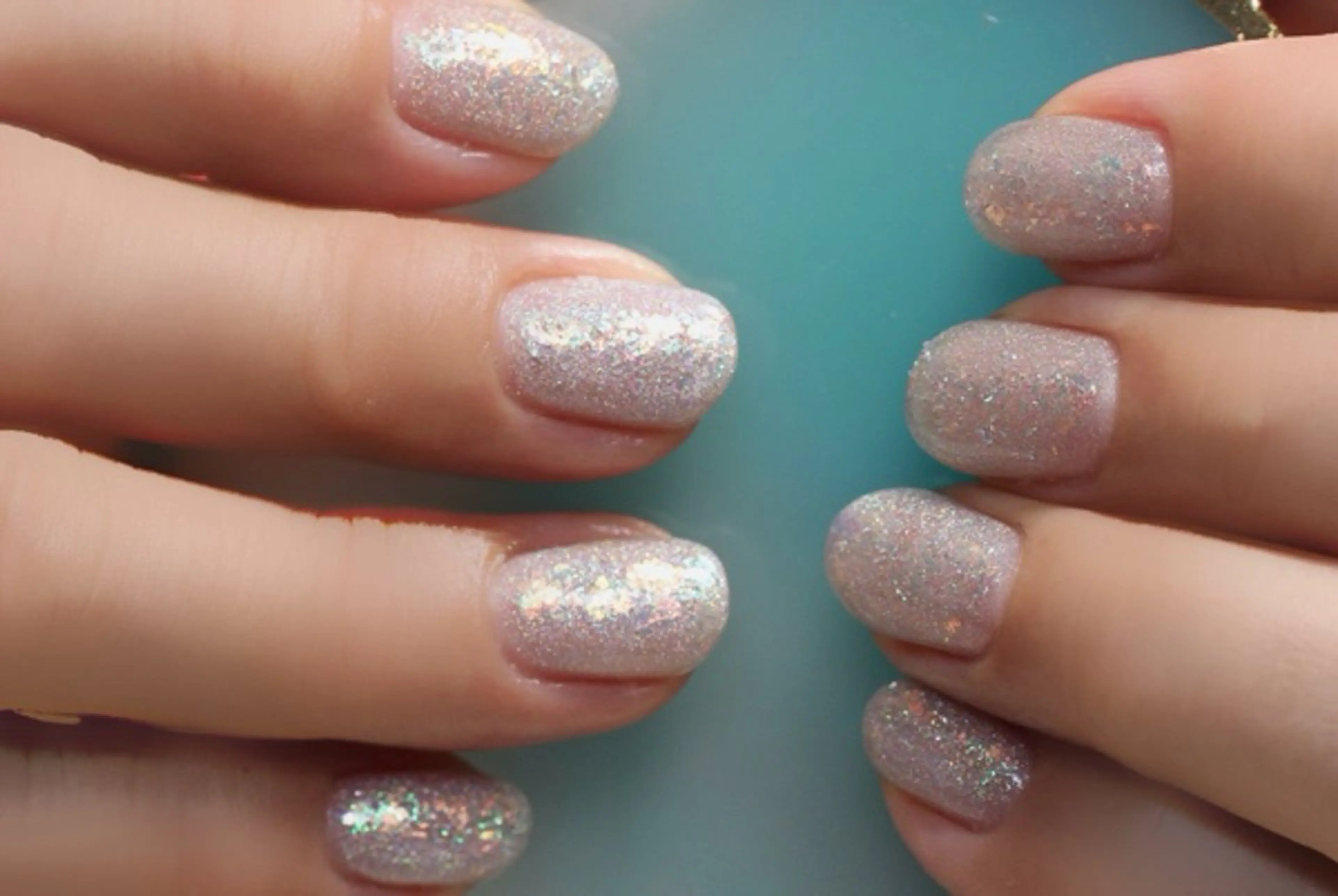ネイル オーロラネイル ジェルネイル ラメ(グリッター) マグネットネイル ハンドネイル しみ えんのネイルデザイン