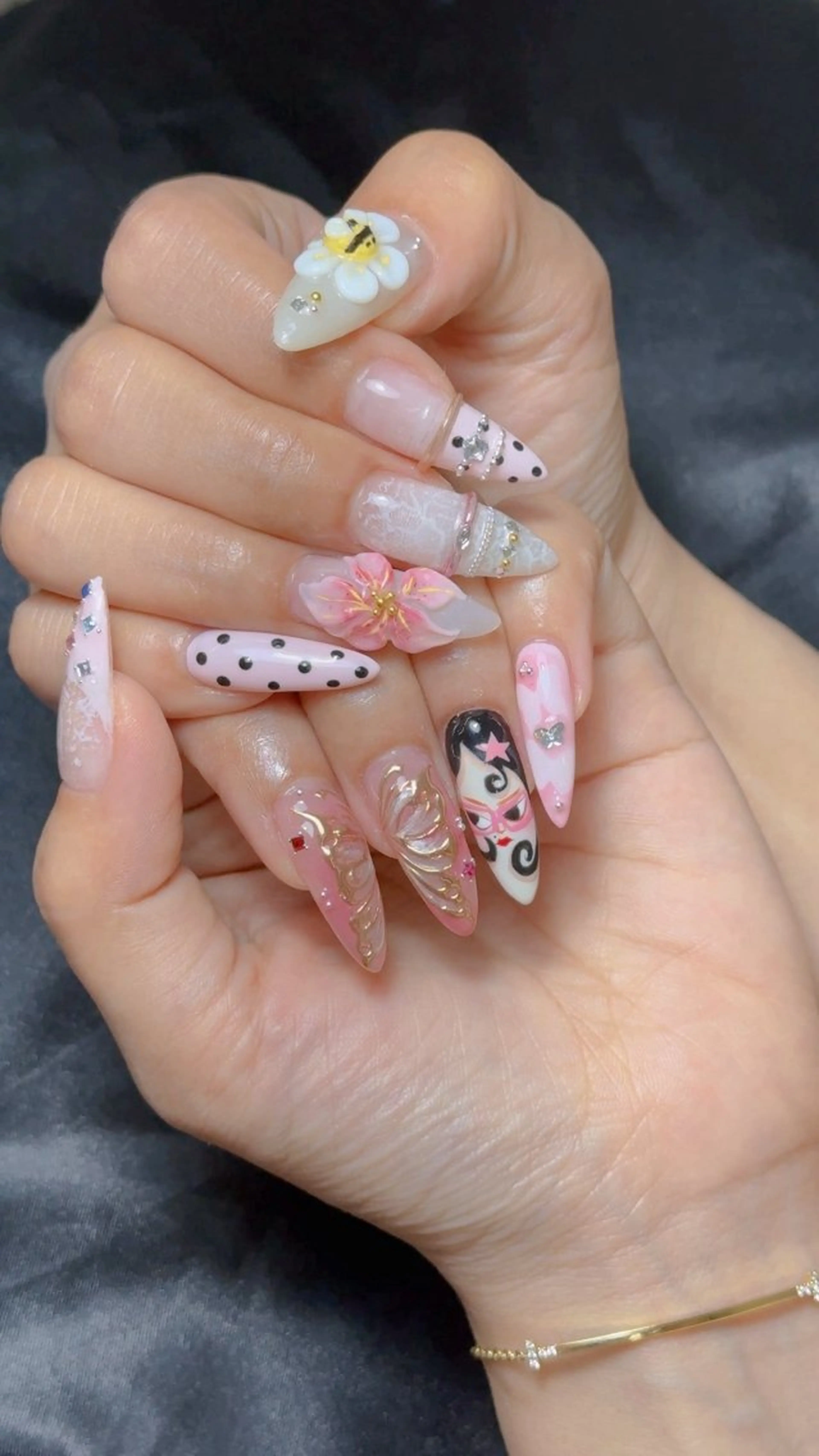 ネイル ワンホンネイル ハンドネイル AKIKO NAILのネイルデザイン