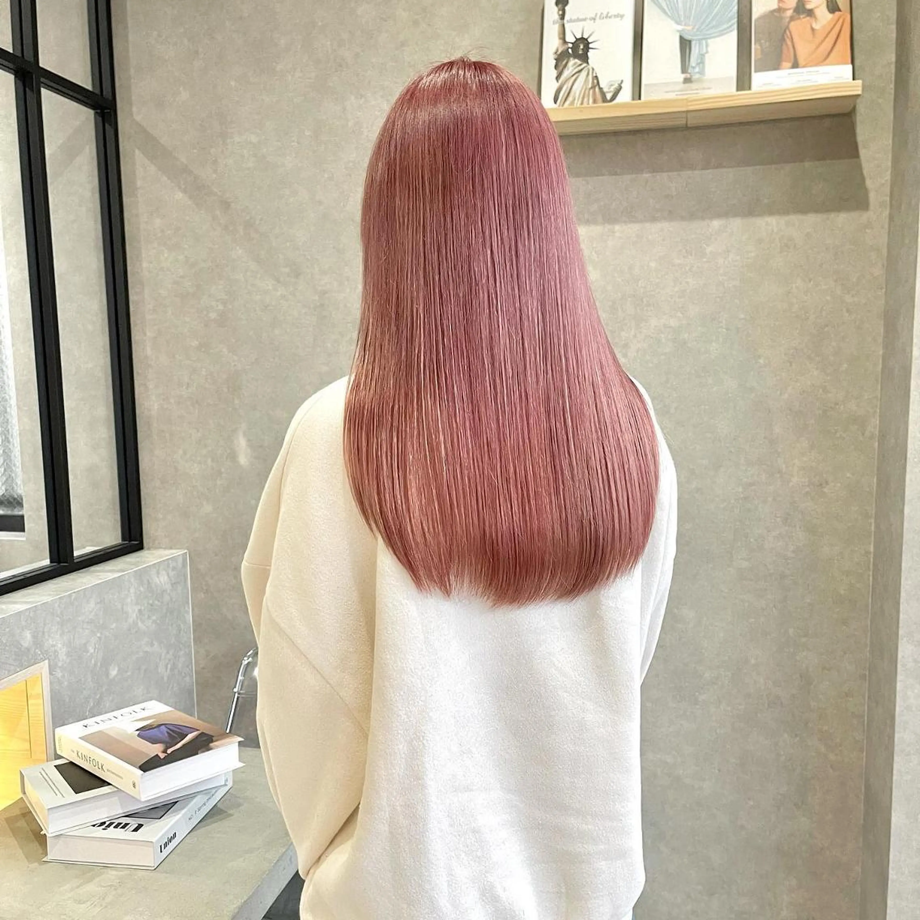 ミディアム 一ノ瀬 暁のヘアスタイル