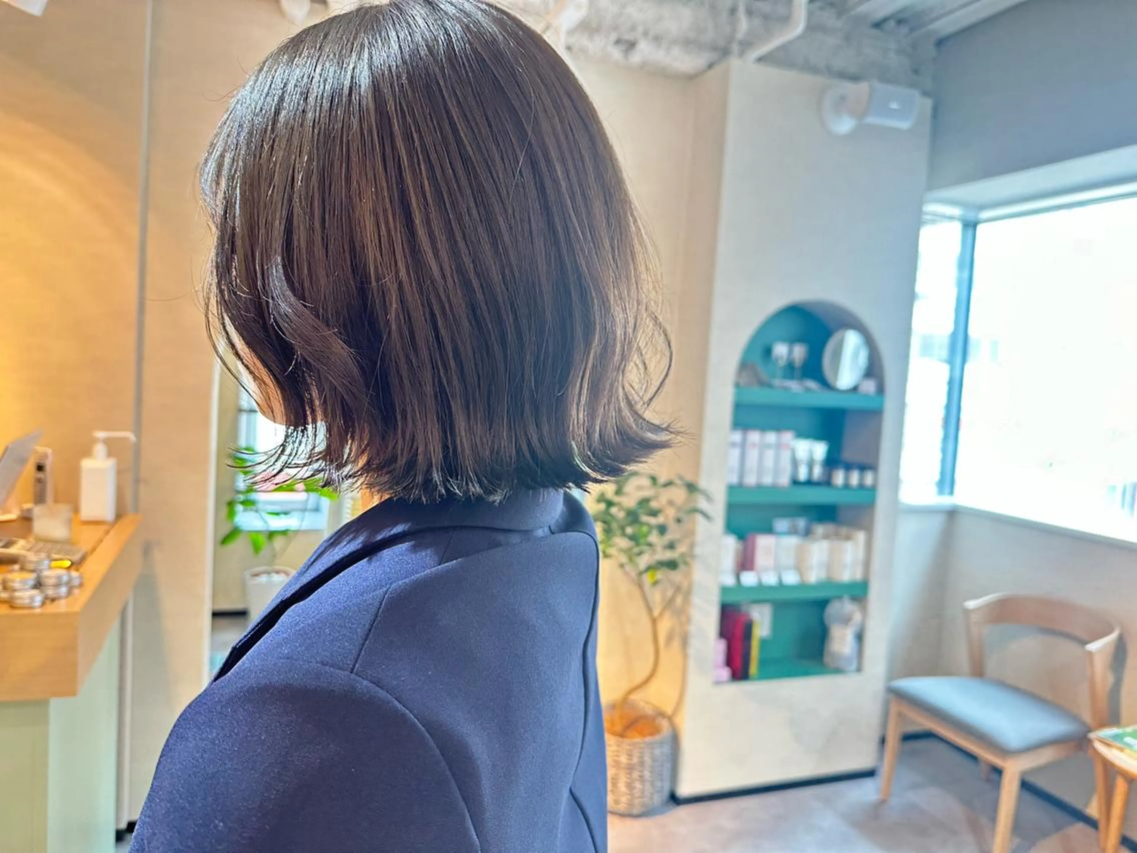 ミディアム カラー ベージュカラー 【Uneユヌ】菊地 春那のヘアスタイル