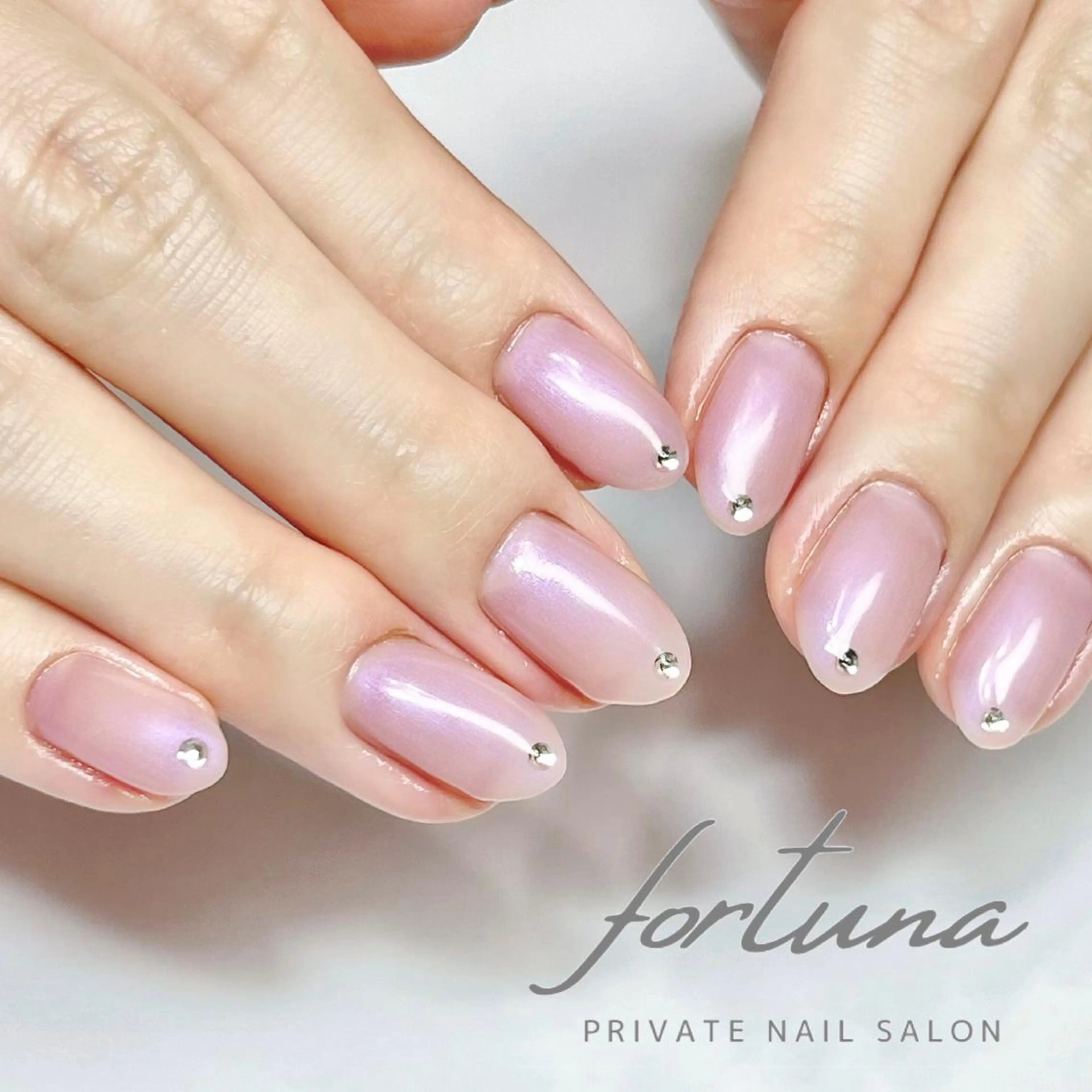 ネイル ジェルネイル ワンカラーネイル パラジェル ピンク ストーンネイル ハンドネイル fortuna 武藤裕美のネイルデザイン