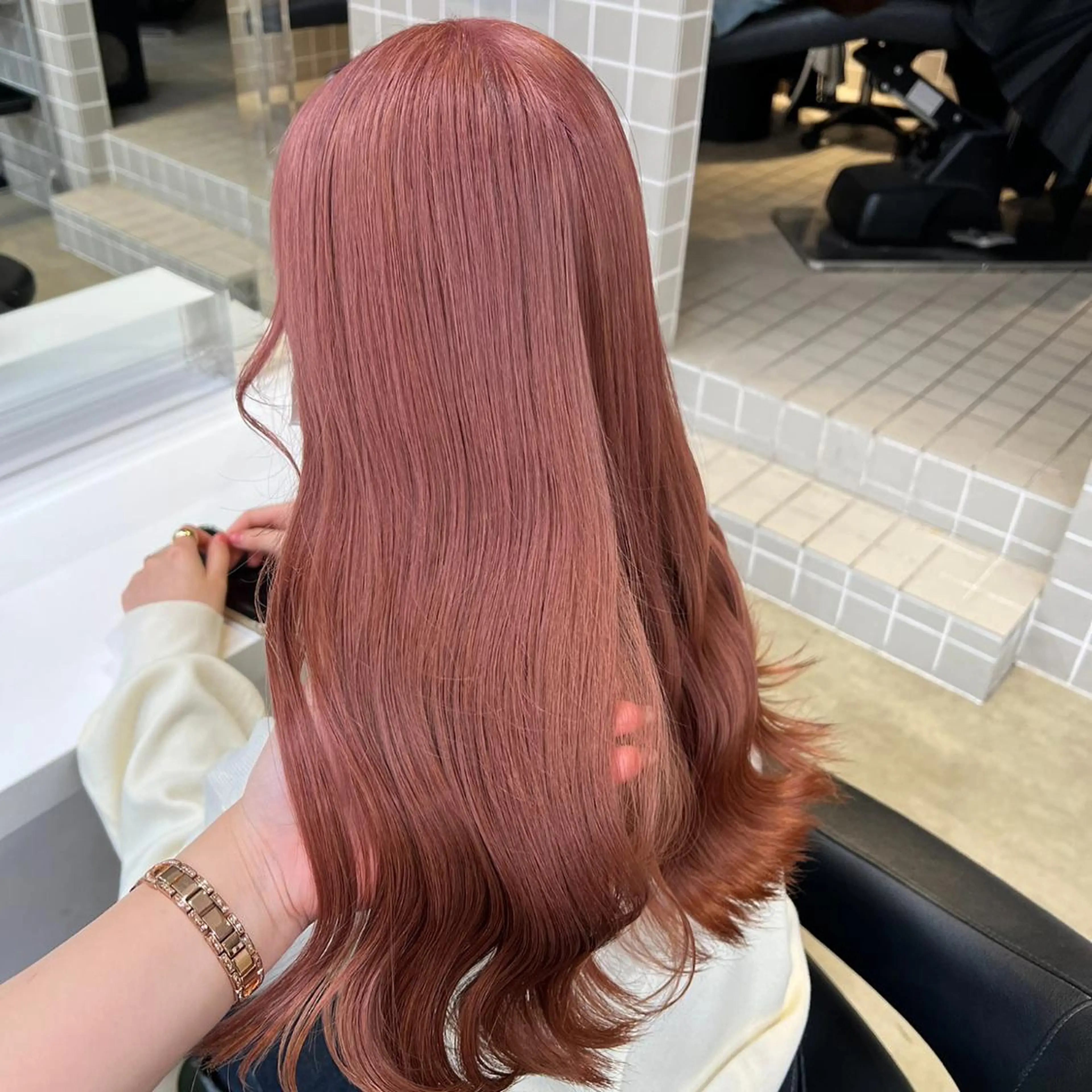 ミディアム 💖札幌カラー 指名No.1💖玲奈のヘアスタイル