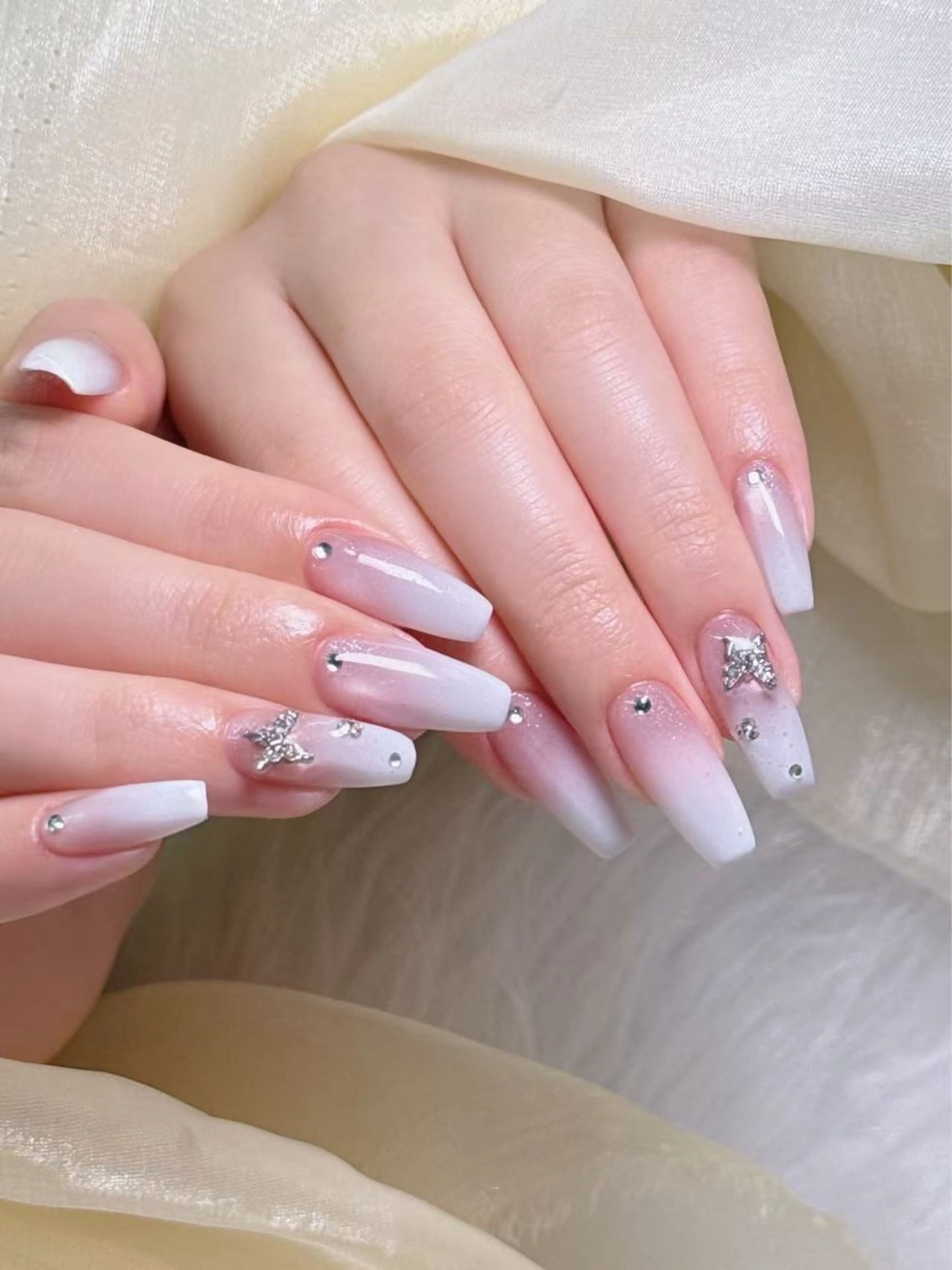 ネイル Glow Nail スカルプ専門店のネイルデザイン