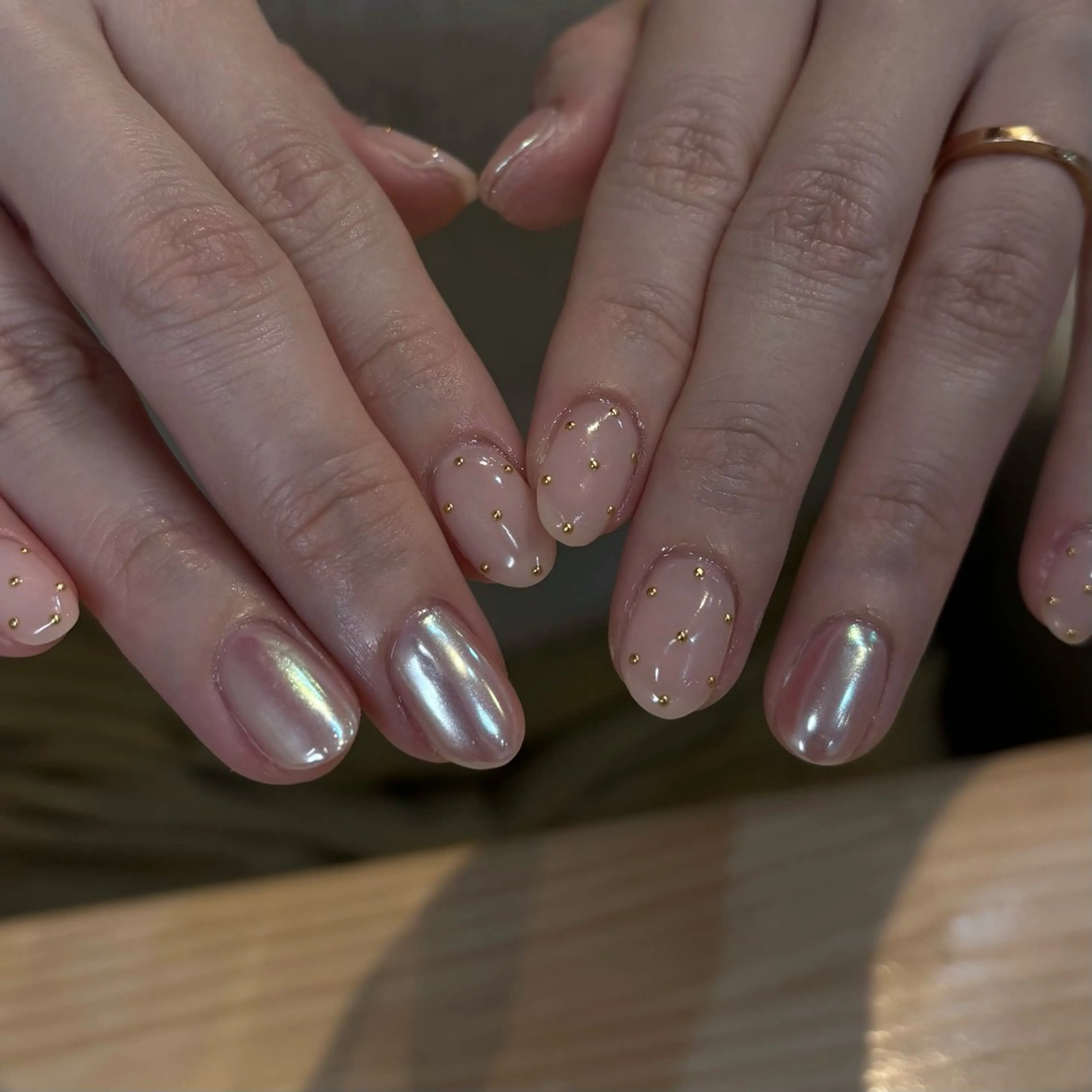 ネイル ドット ミラーネイル オフィスネイル ピンク シンプルネイル Bianca名駅店 安田のネイルデザイン