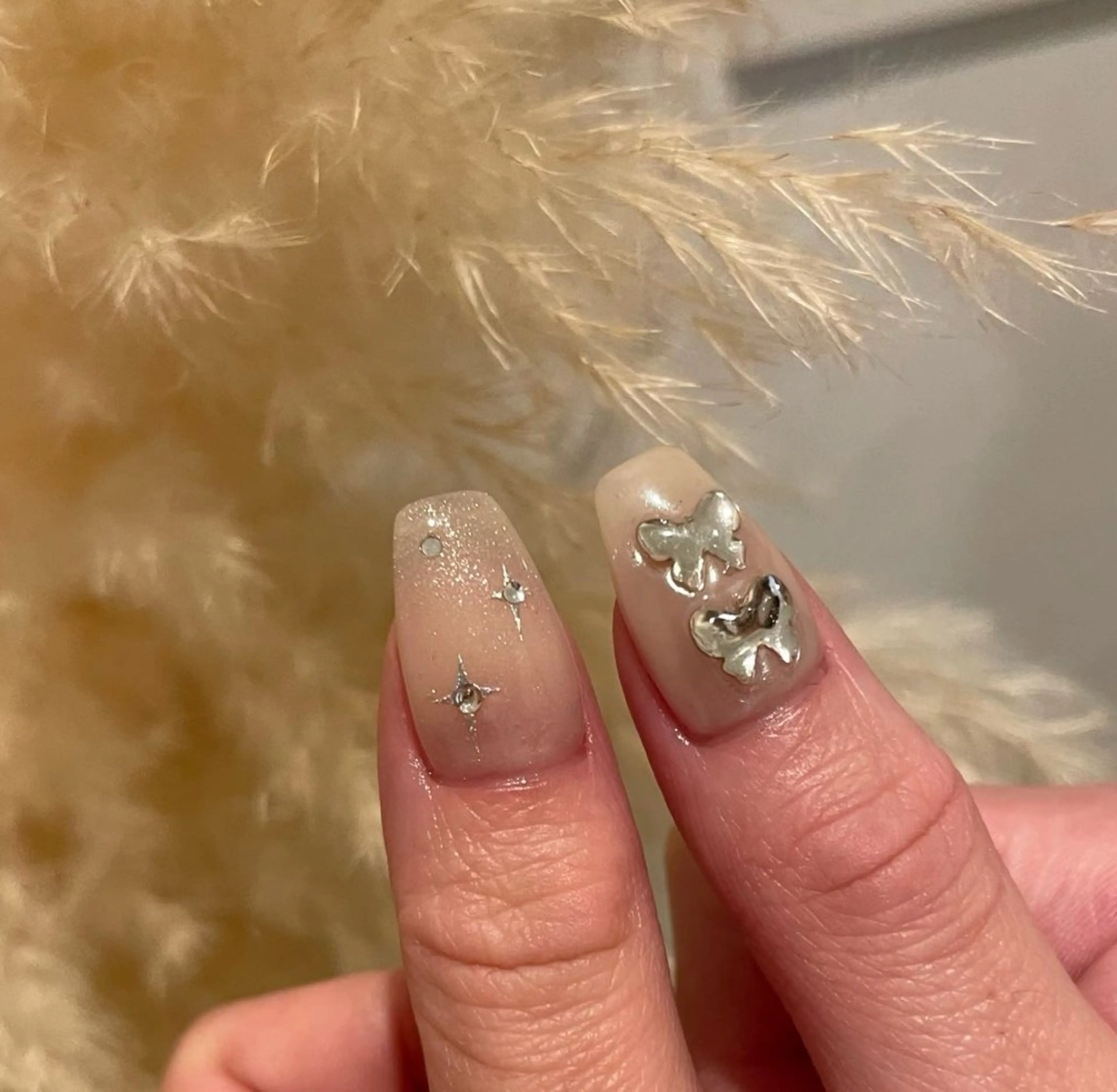 ネイル Elle. RIONのネイルデザイン