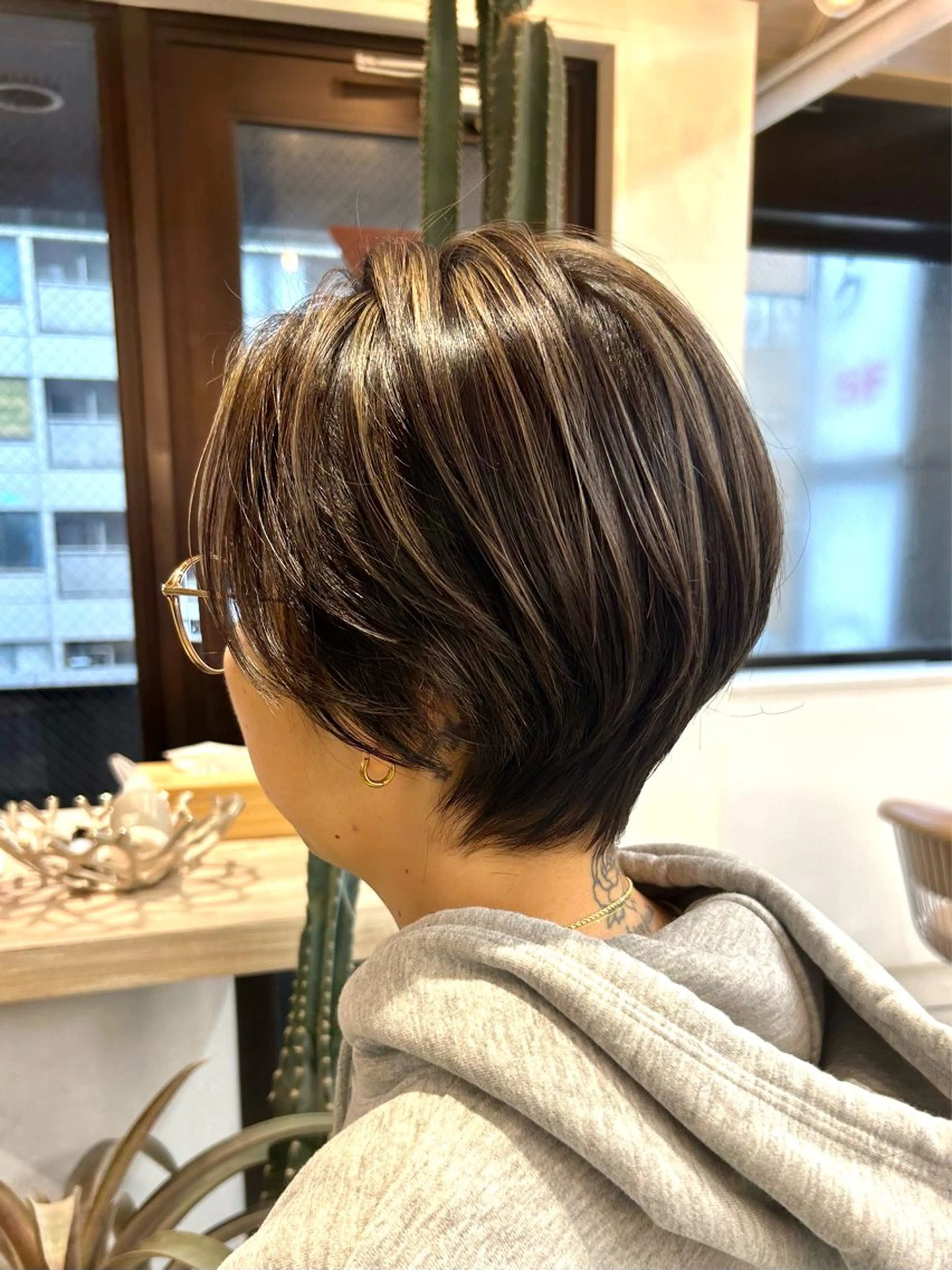 ショート カット トリートメント 🩵縮毛矯正/ブリー チ/髪質改善/いつかのヘアスタイル