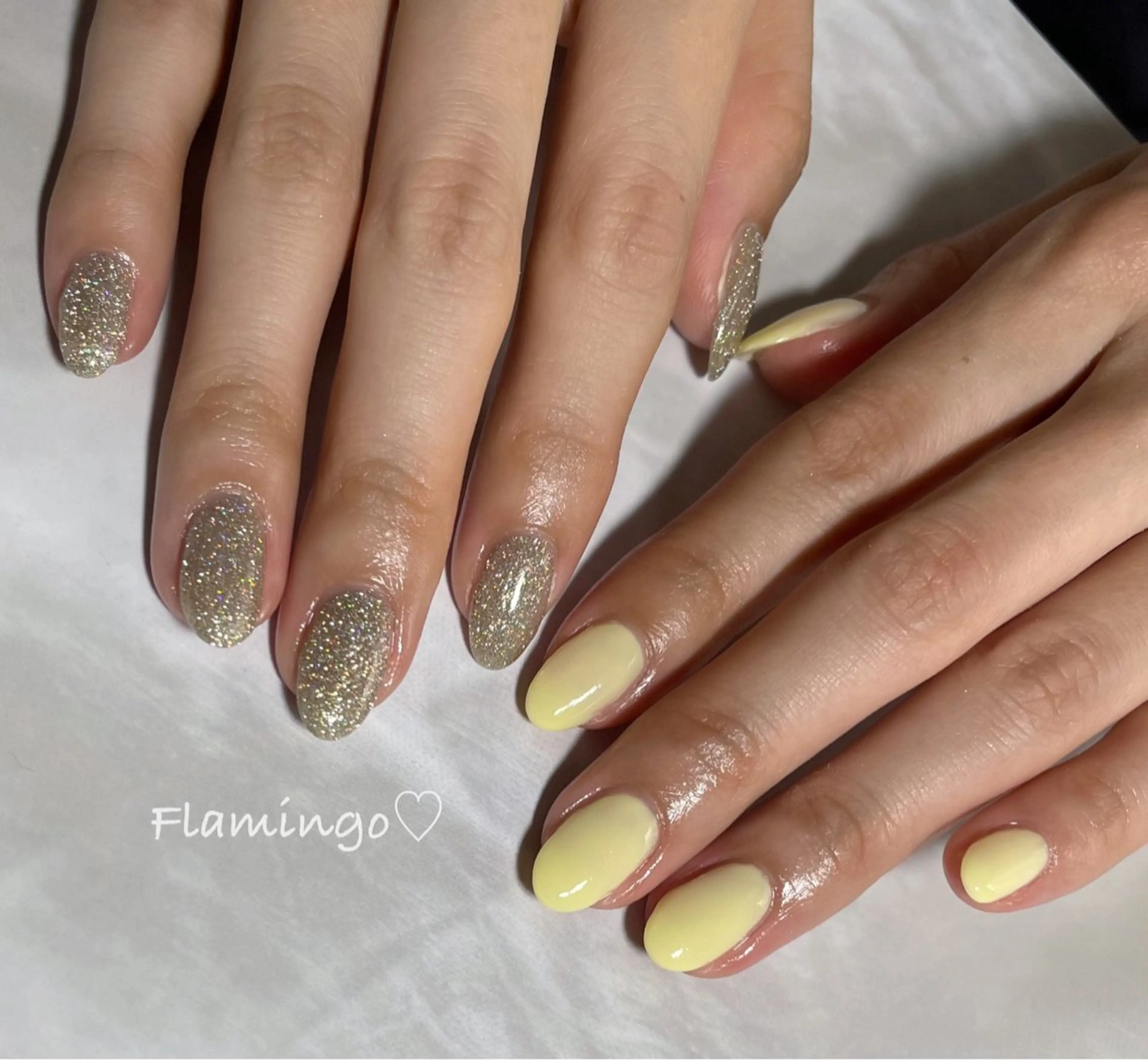 ネイル フラッシュネイル キラキラネイル ラメ(グリッター) ワンカラーネイル シンプルネイル ハンドネイル フィルイン／自爪育成 ／爪に優しい施術のネイルデザイン