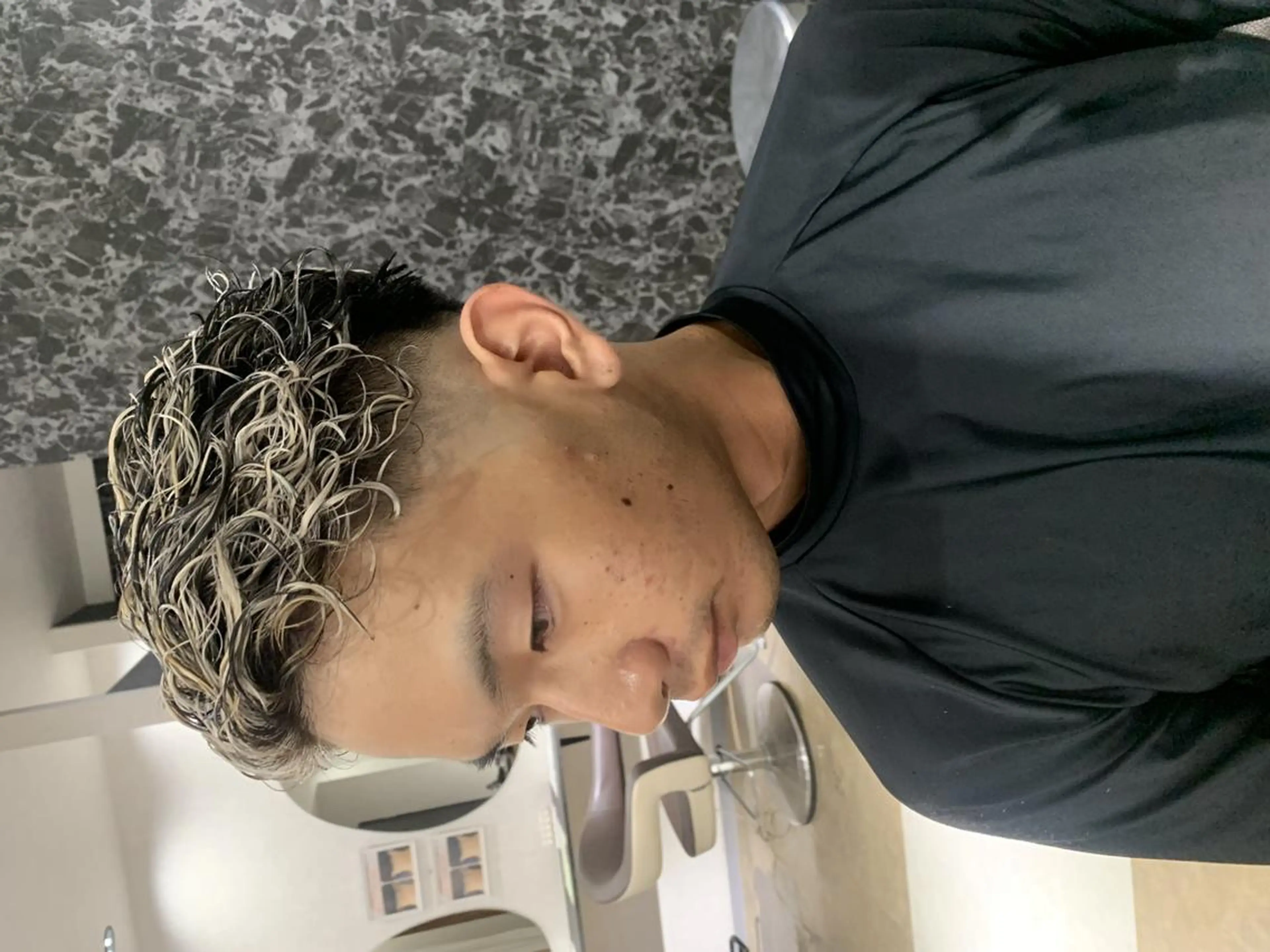 ロング カラー ヘアカラー トリートメント ハイライトカラーなら 川嶋宏旭 栄 矢場町のヘアスタイル