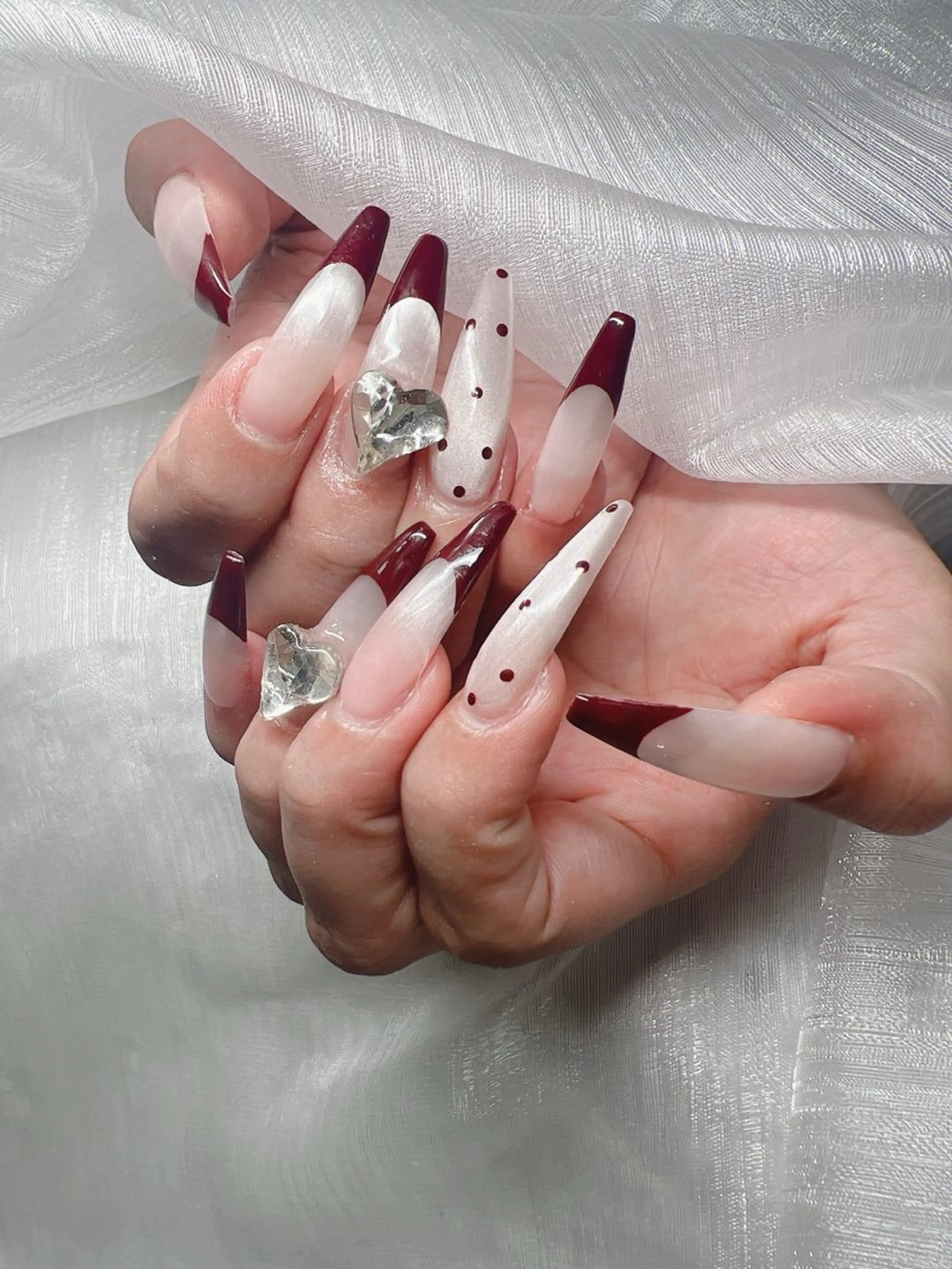 ネイル ハンドネイル Lee Nailsのネイルデザイン