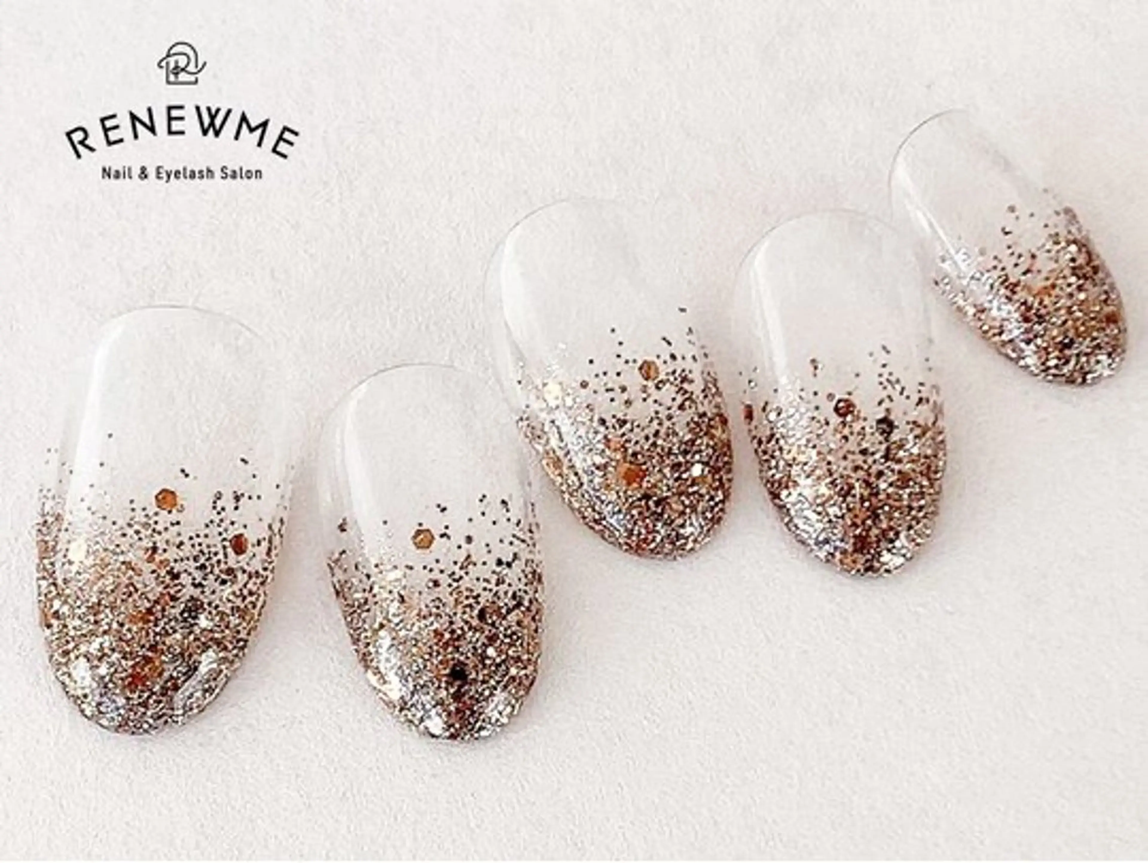 ネイル グラデーション ラメ(グリッター) ラメグラデーション RENEWME 吉田のネイルデザイン