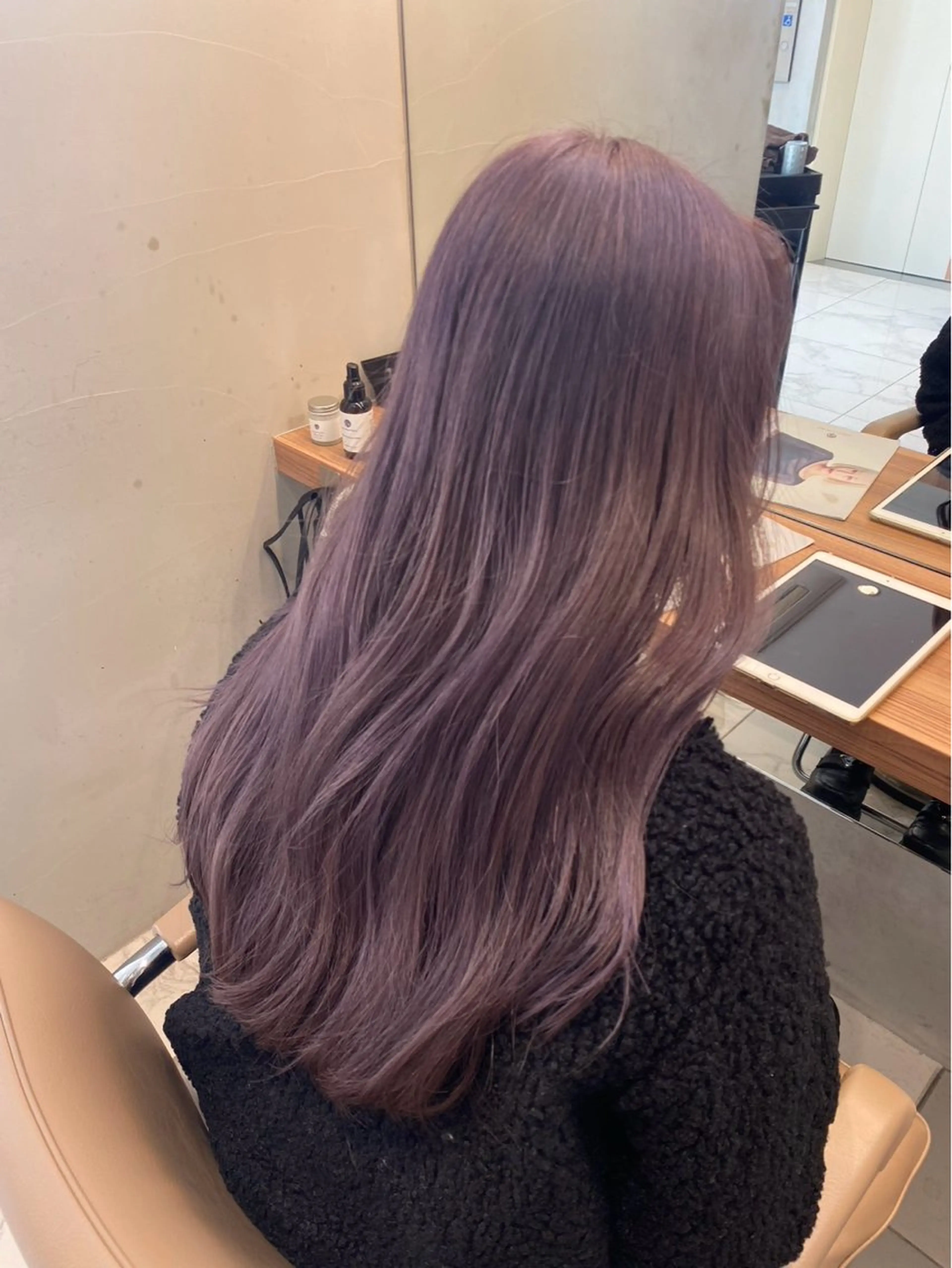 ロング カラー Rena/ 透明感カラー🖤🫧のヘアスタイル