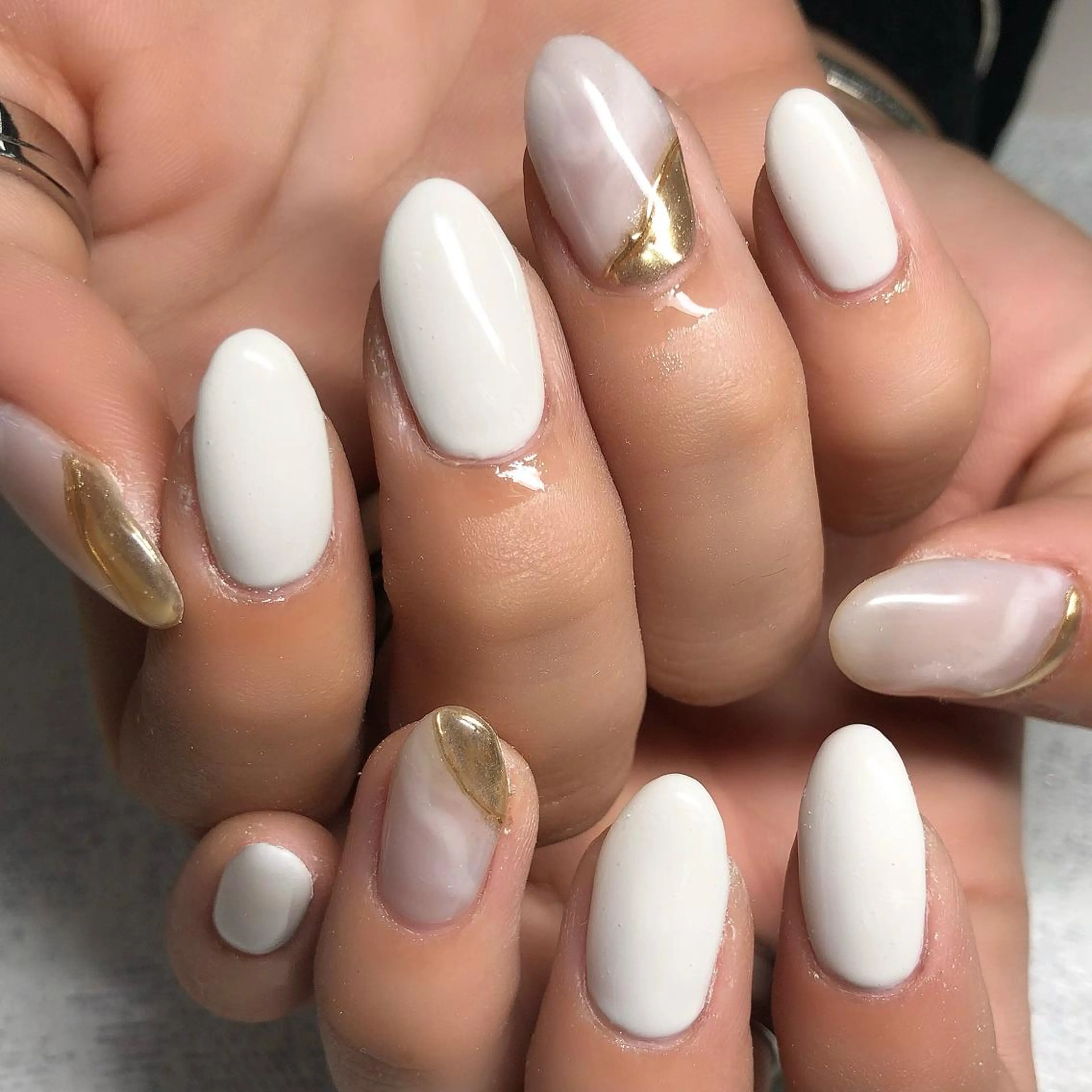 ネイル ミラーネイル 持ち込み ニュアンスネイル ハンドネイル 【Yappy🌈】 💖P-tanaのネイルデザイン