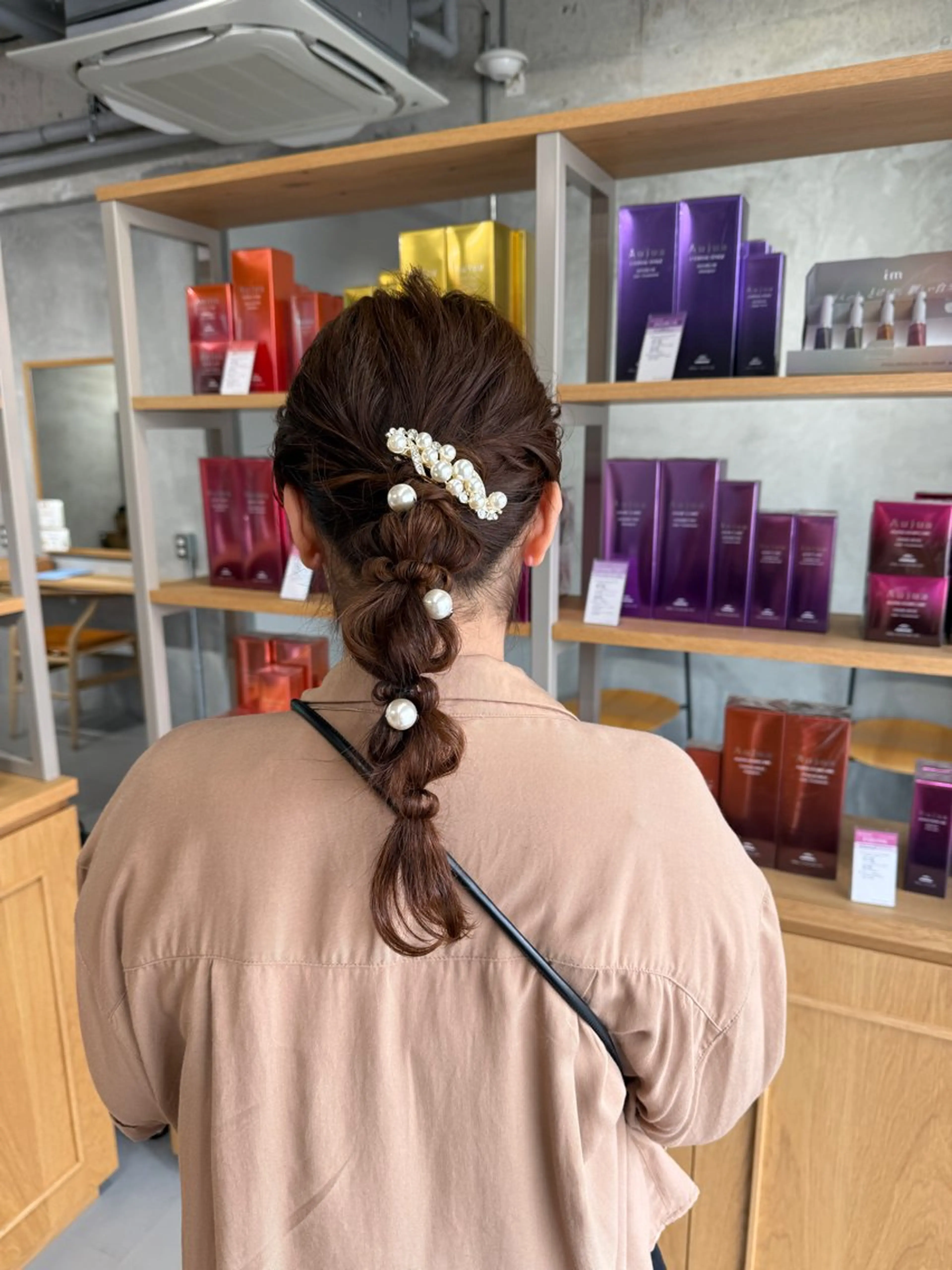 ミディアム 石川 珠有のヘアスタイル