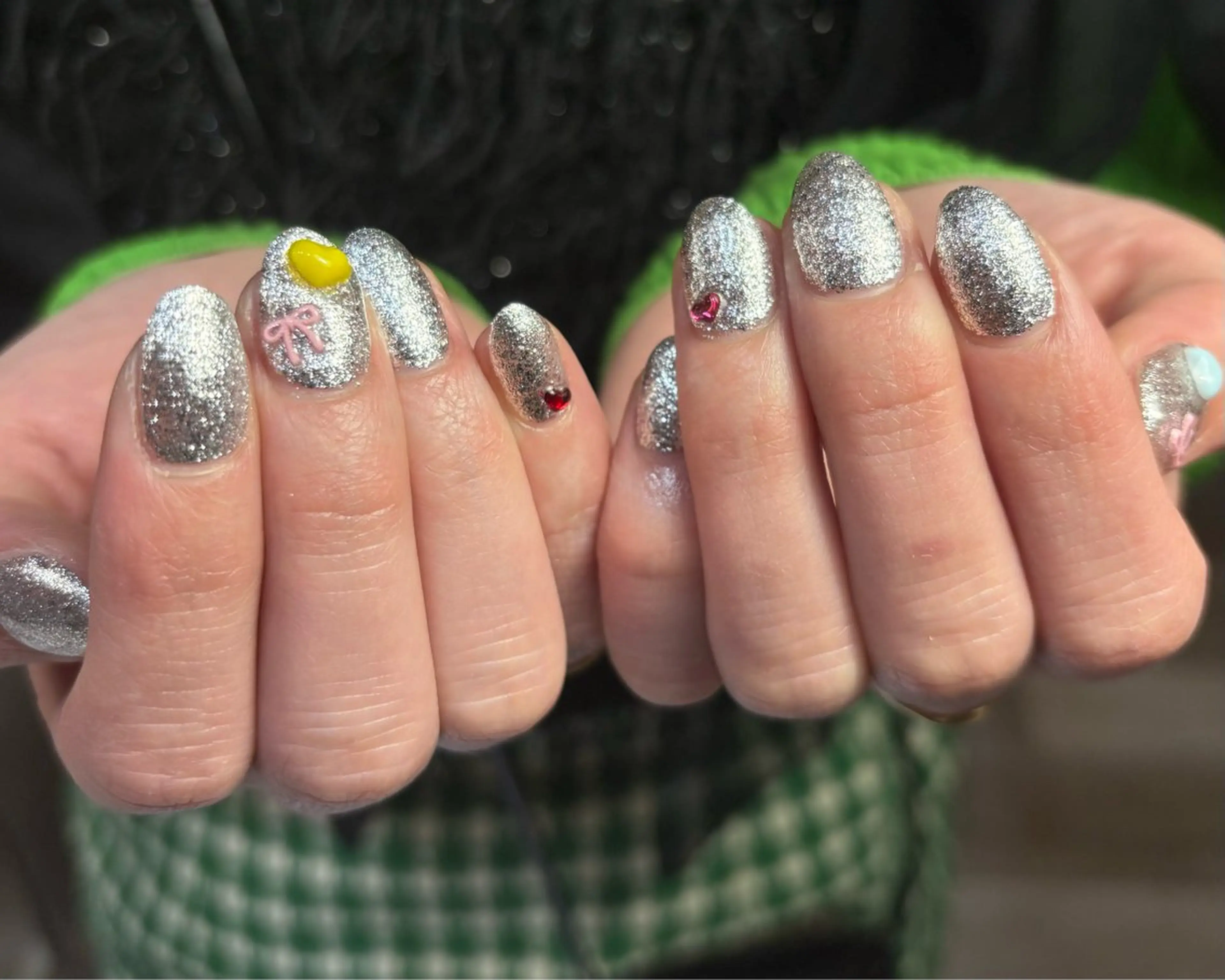 ネイル ハンドネイル 祇園 彩寧のネイルデザイン