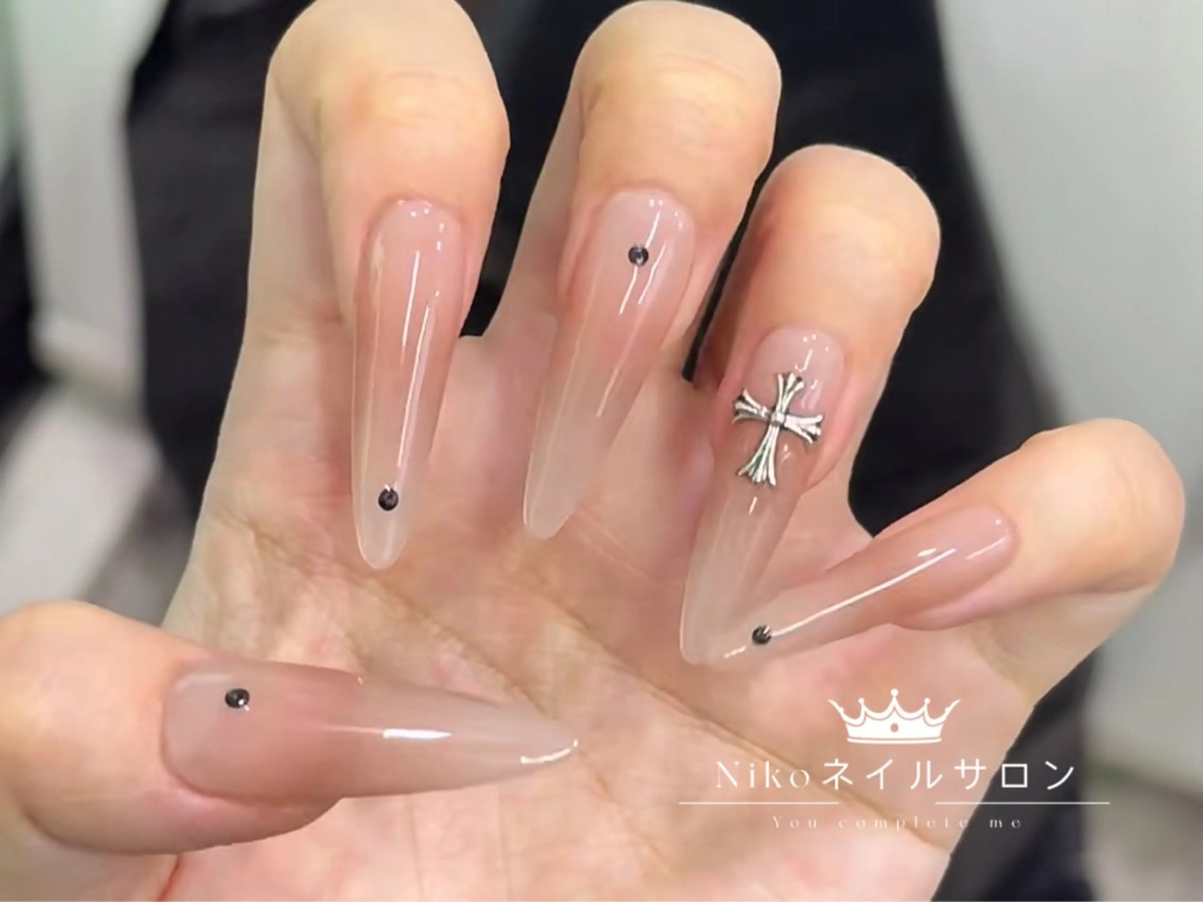 ネイル チークネイル フットネイル フレンチネイル ジェルネイル ガラスフレンチ Nikosalon rikoのネイルデザイン