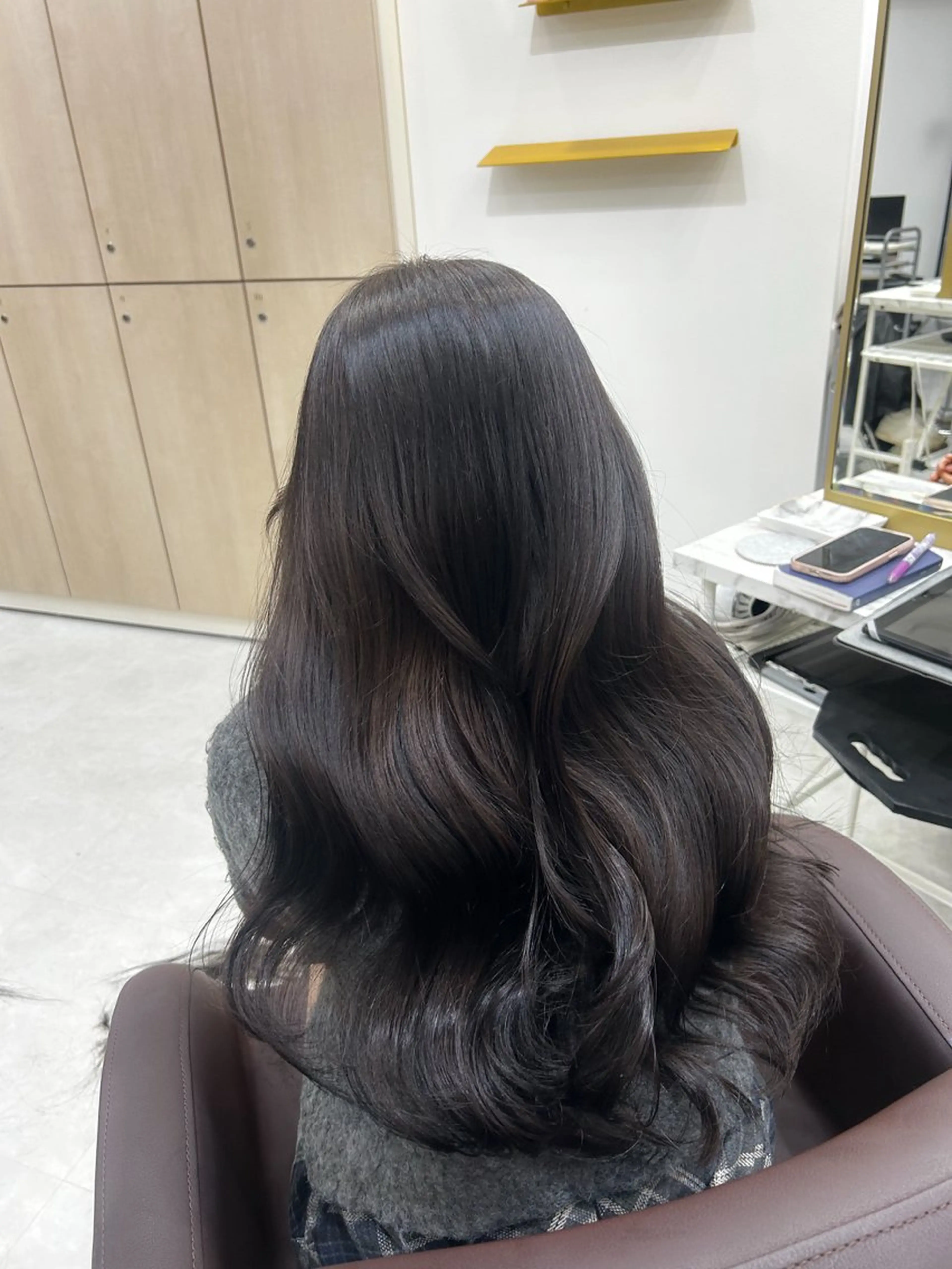 ロング カラー パーマ ヘアアレンジ メンズ カット ヘアカラー トリートメント ブリーチなしカラー/ ブラウン/レイヤーのヘアスタイル