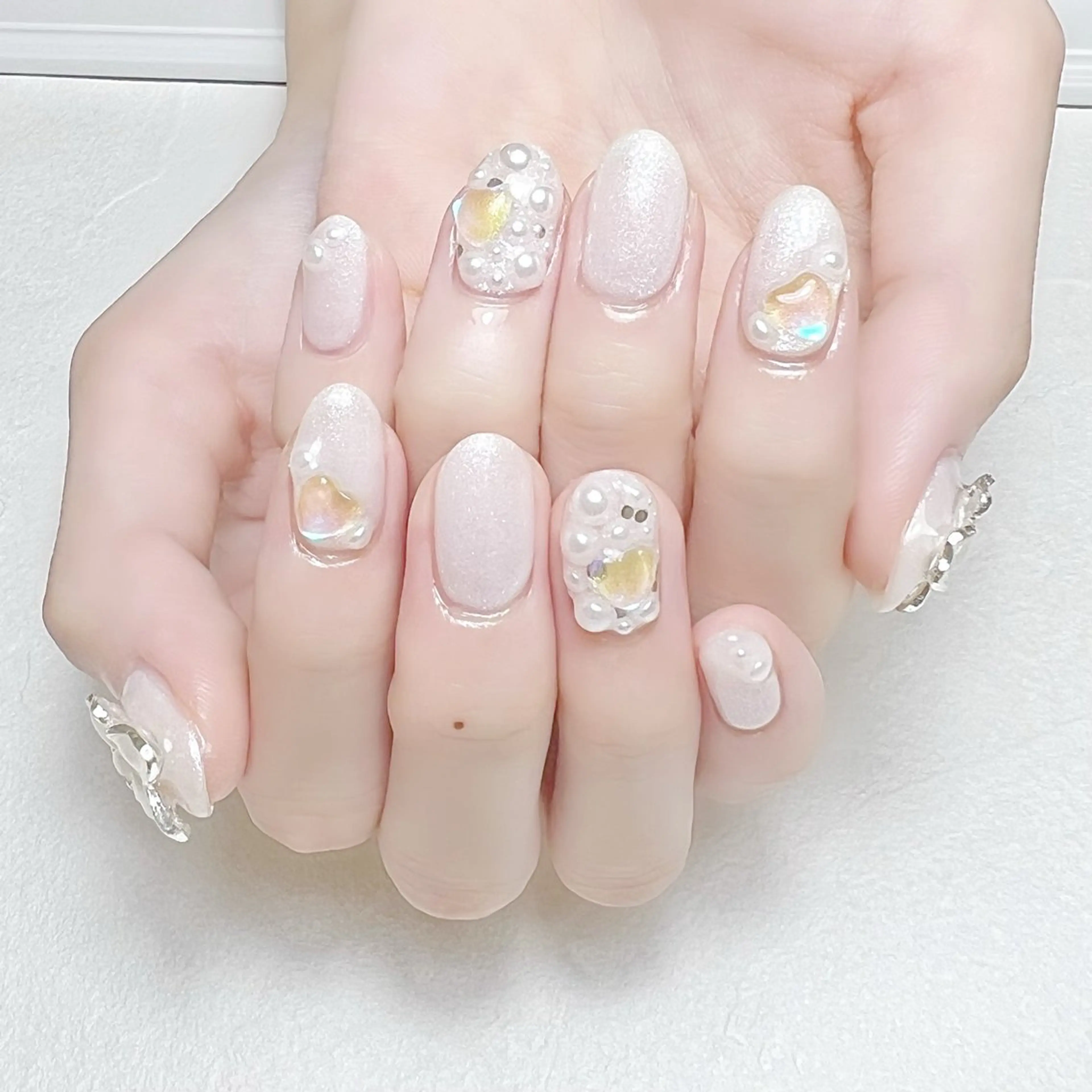 ネイル アートネイル ガーリー ハート 氷ネイル・うるうるネイル ラメ(グリッター) rouse nail RISATOのネイルデザイン