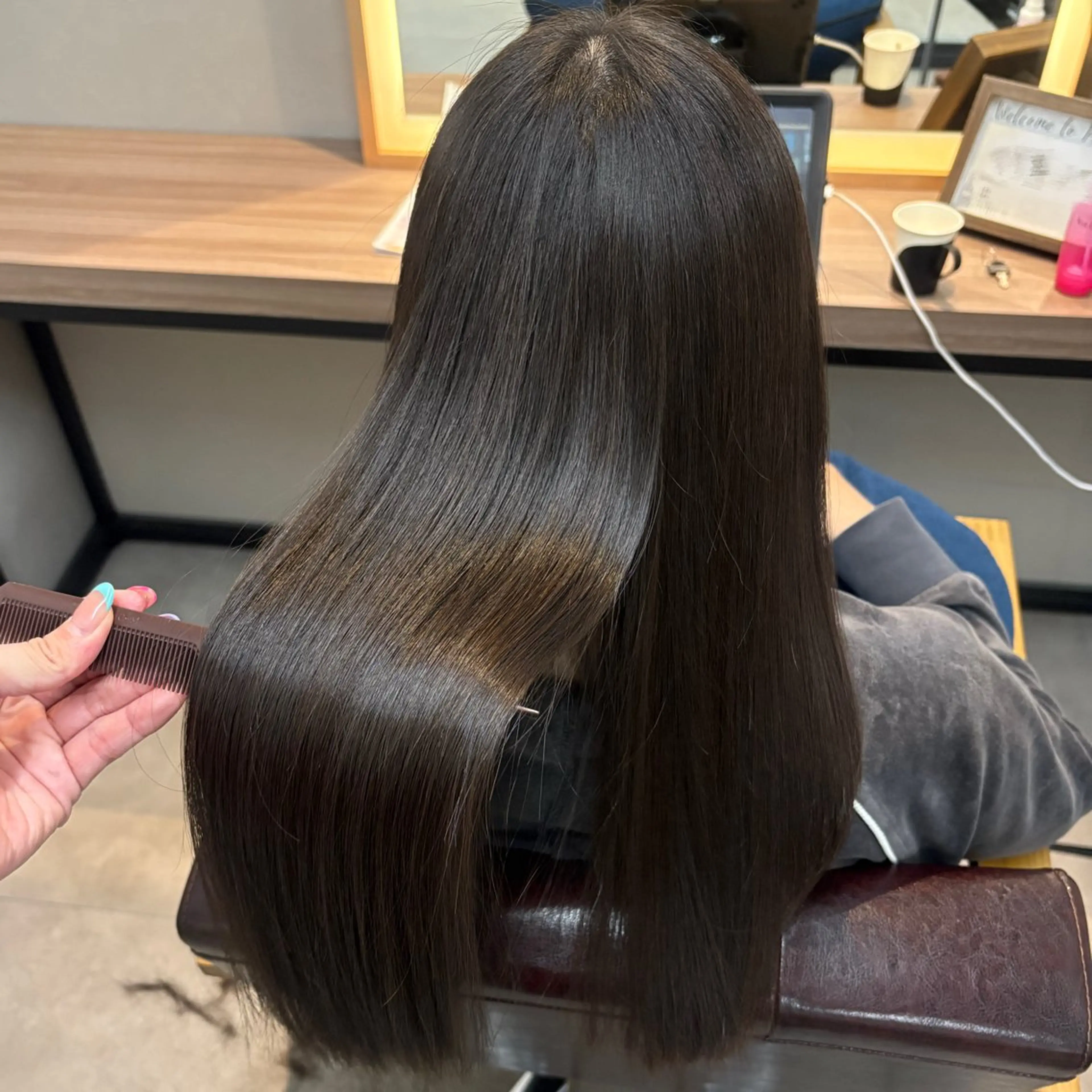ロング カット トリートメント 髪質改善/縮毛矯正 💜COCORO💜のヘアスタイル