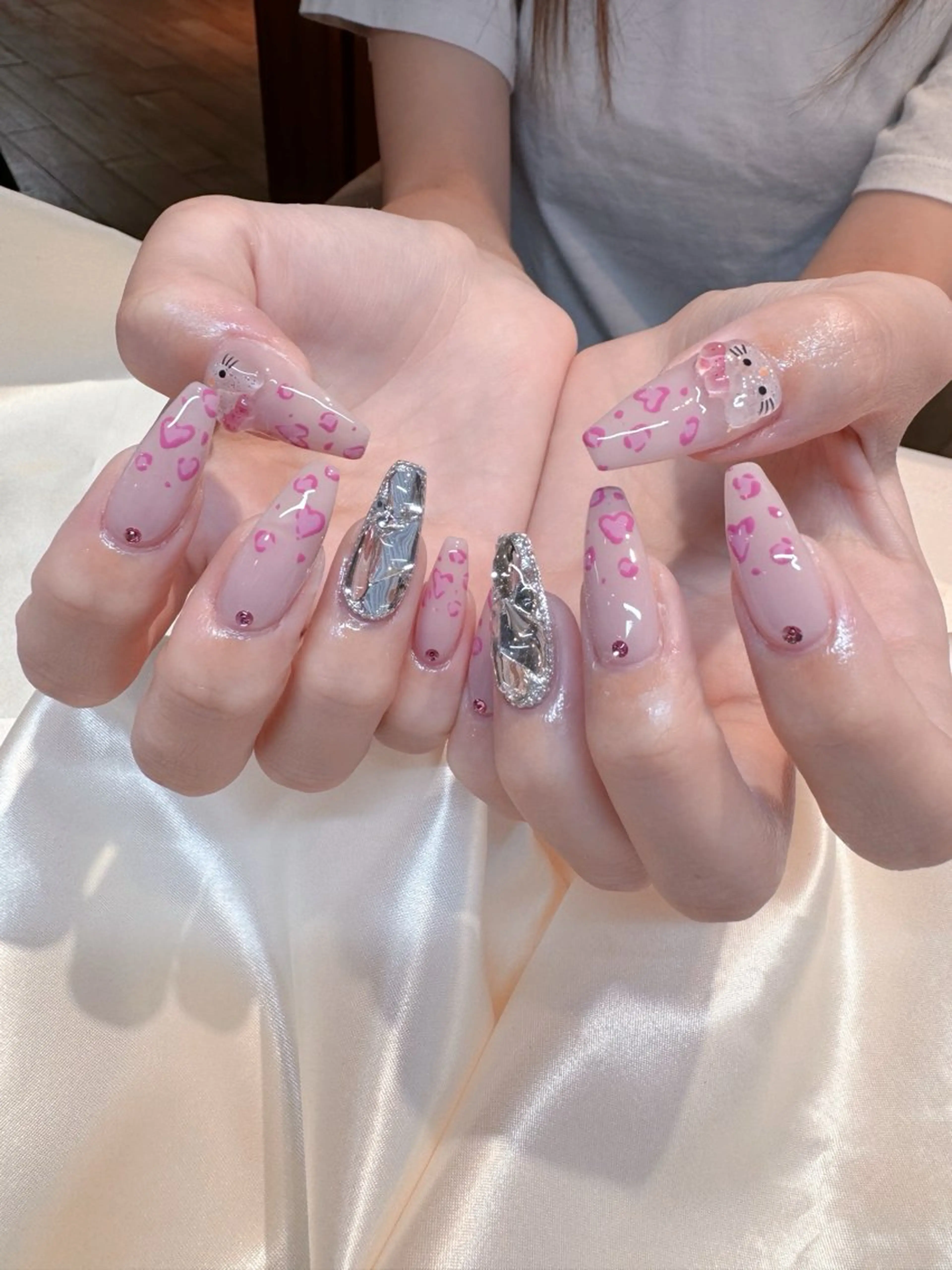 ネイル ハンドネイル 𝐘𝐔𝐊𝐈 💖のネイルデザイン